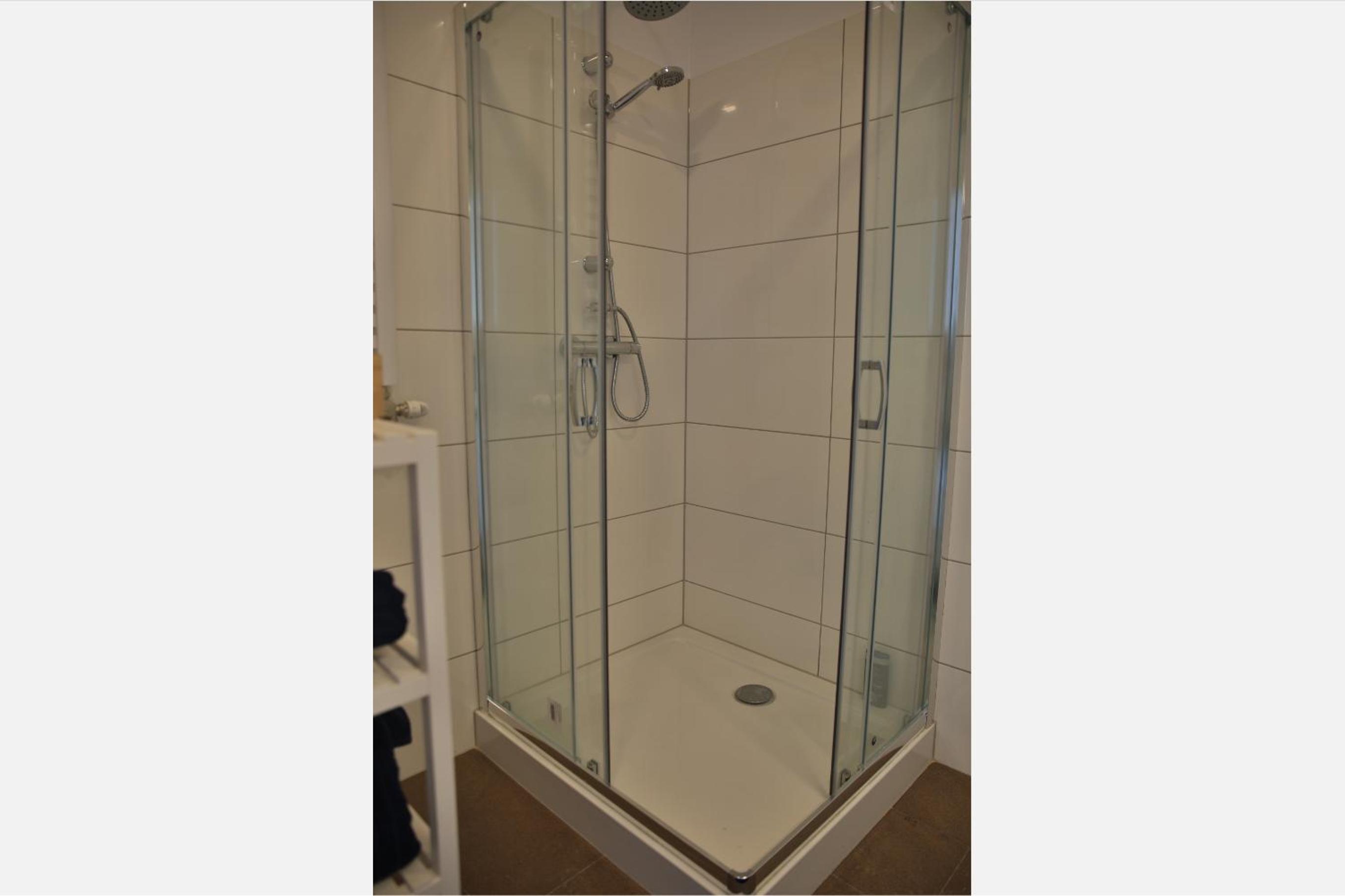 Sunny Penthouse l DG5'12