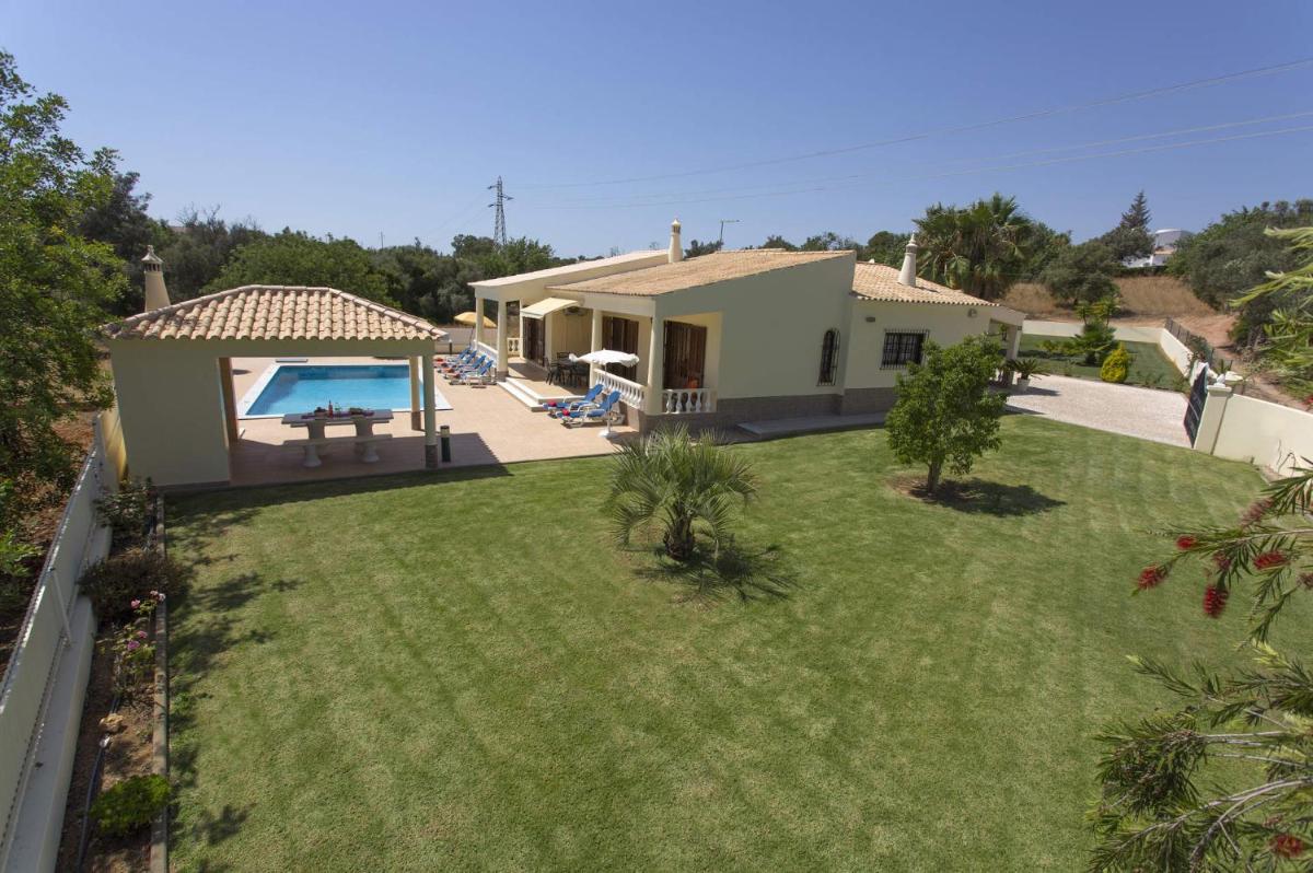Villa Monte Velho view 2