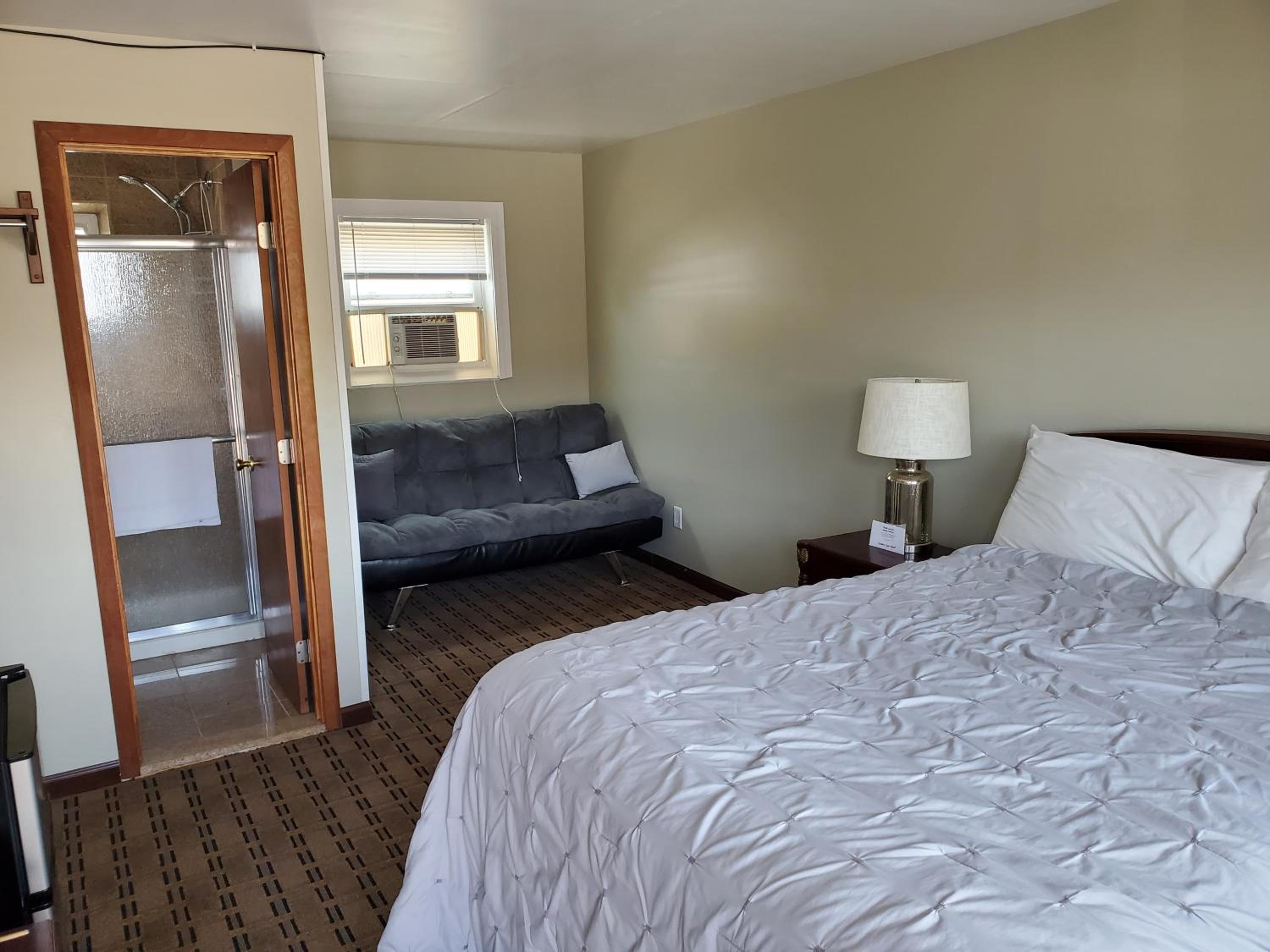 Golden Gate Lodging
