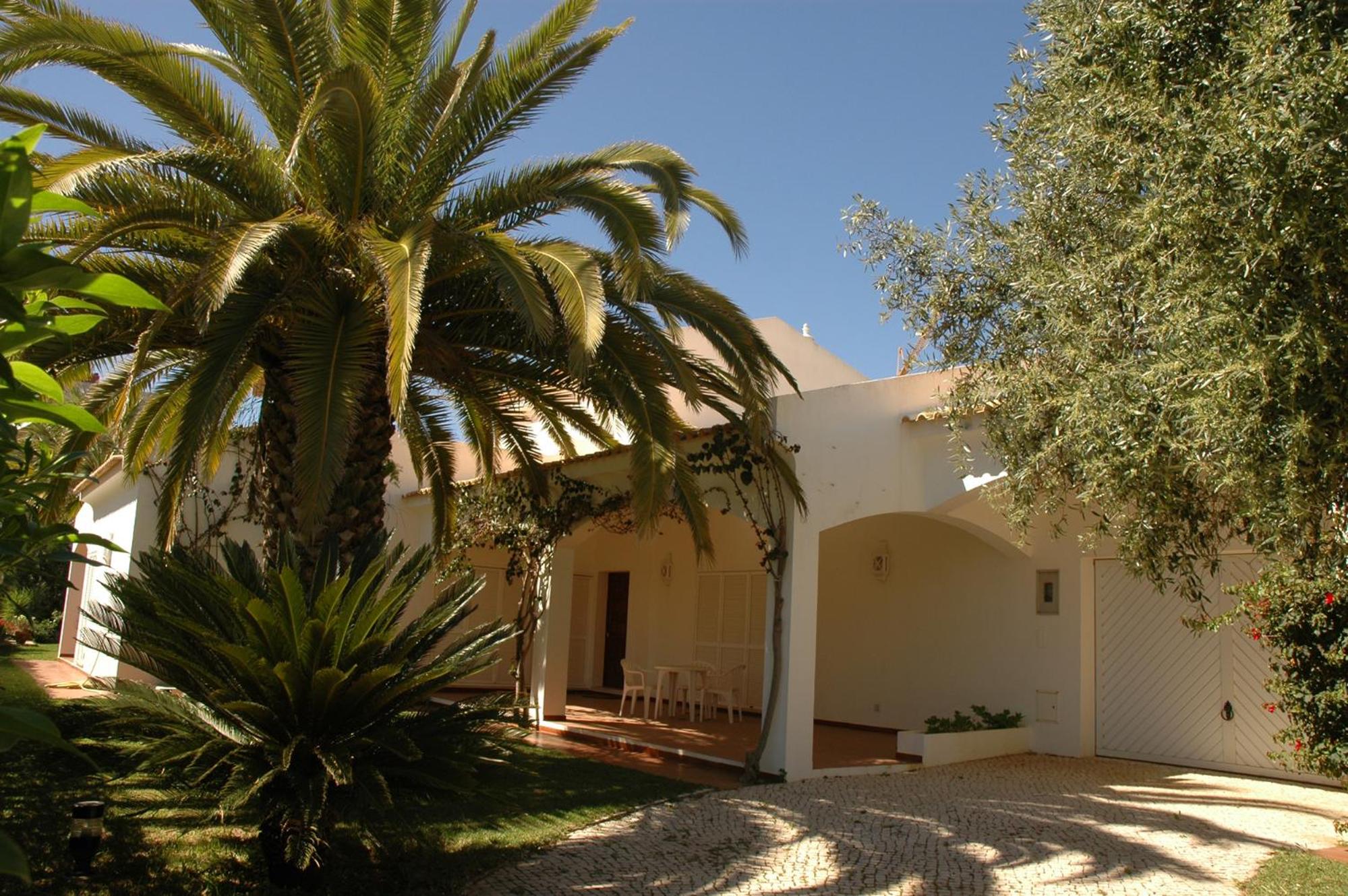 Luxury 3 bedroom Villa with Private Pool view 2