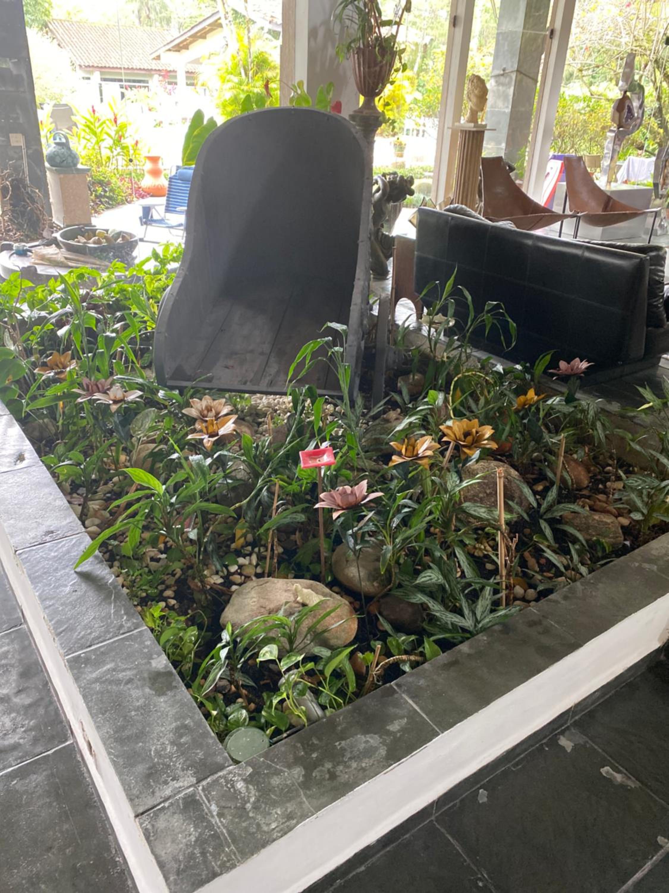 Deslumbrante casa condomínio fechado praia de Pernambuco - Guarujá