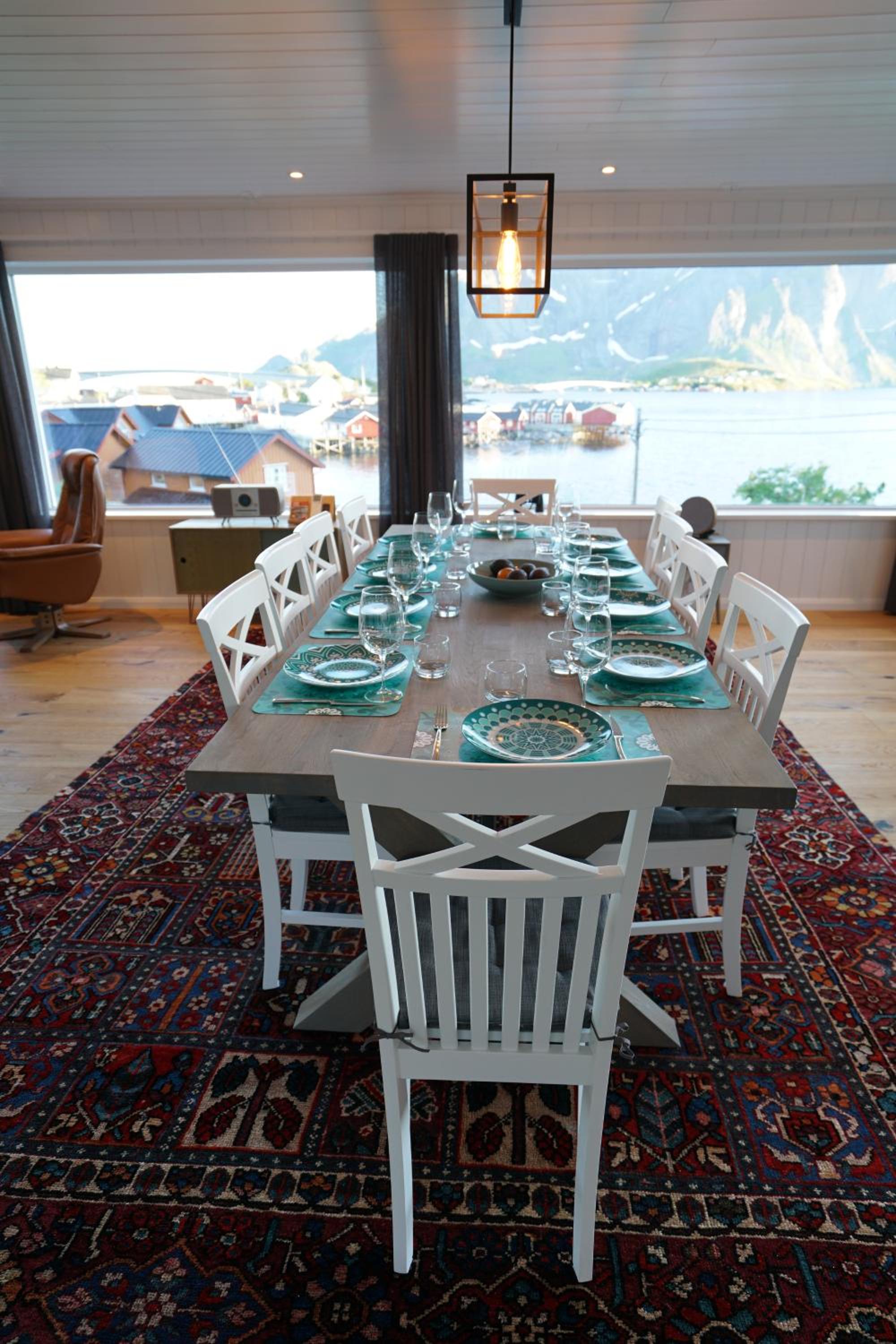 Lofoten panoramic luxury home with sauna view 3