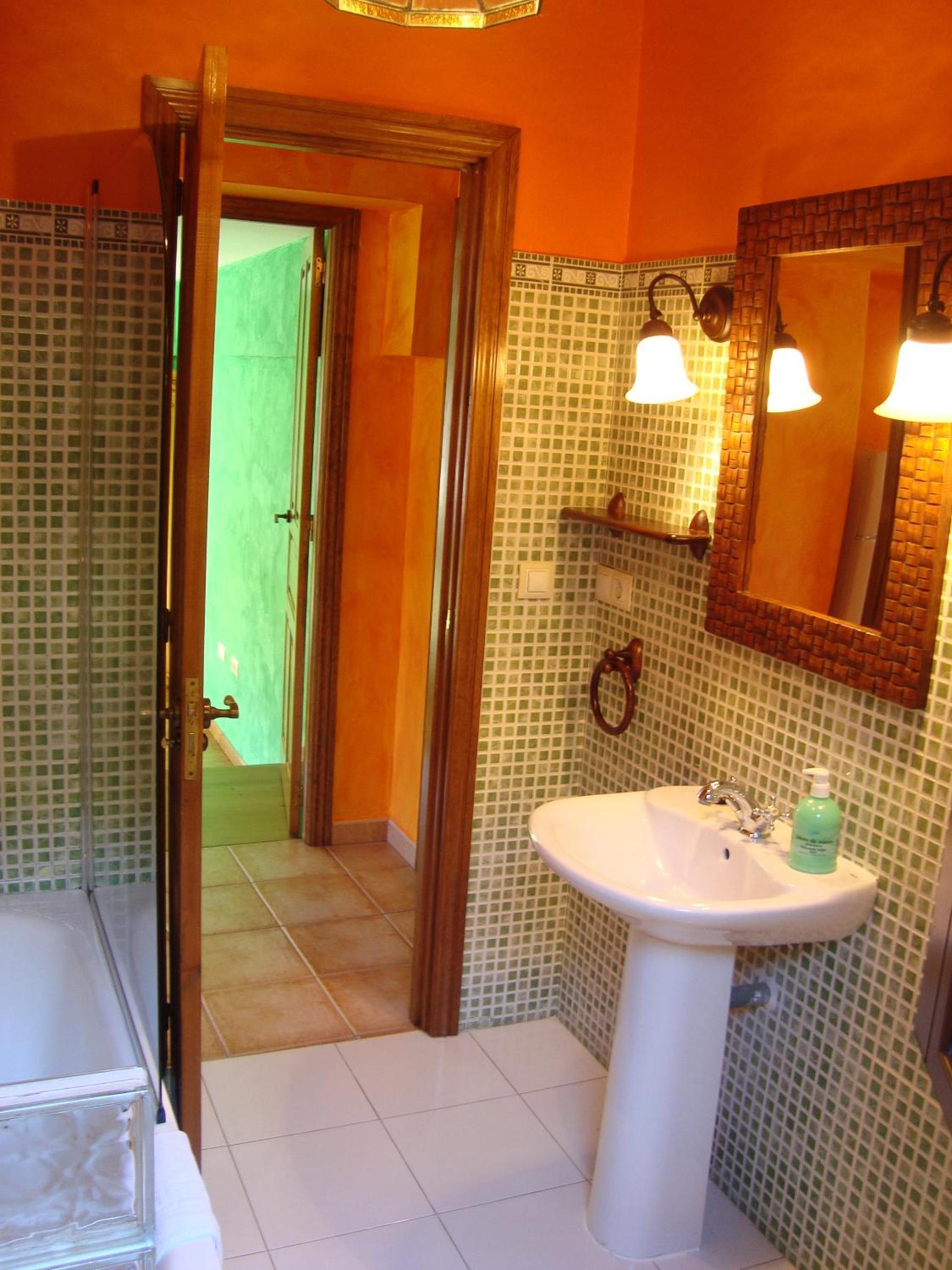 Photo 9