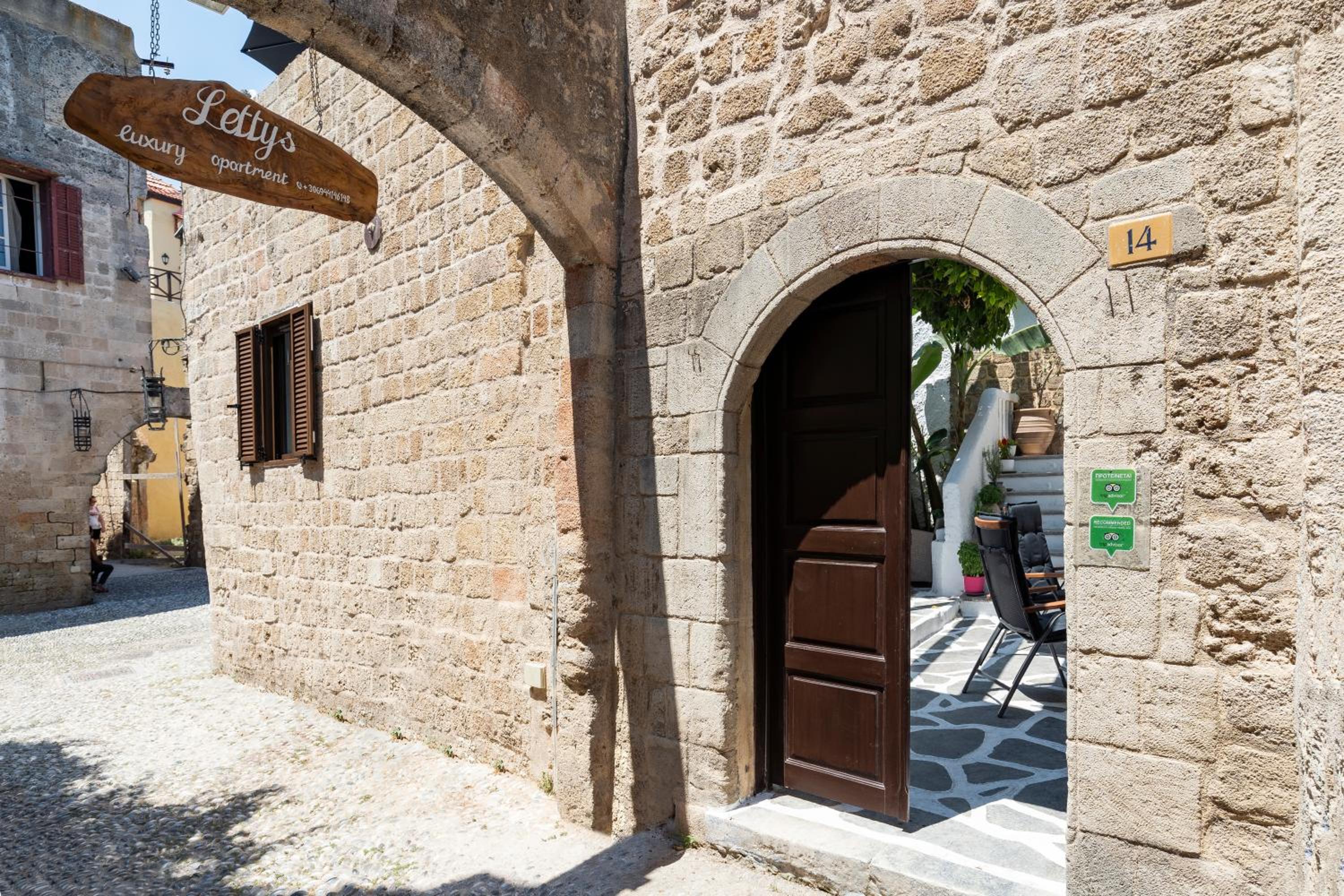 Rhodes Town Vacations - Letty's House - Old Town Luxury Mansion - Property Image 5