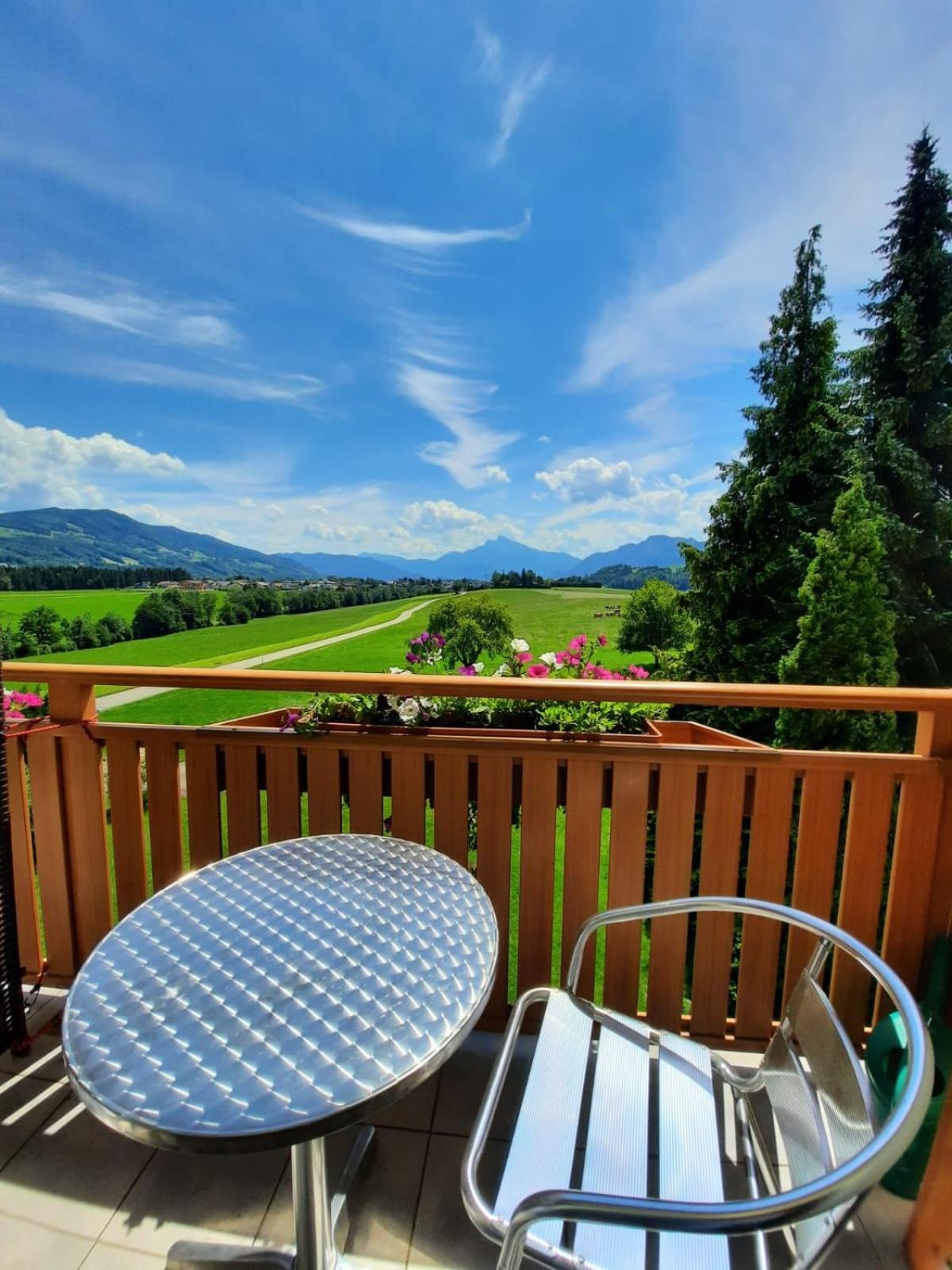 Pension Kreuzinger, 5310 Tiefgraben