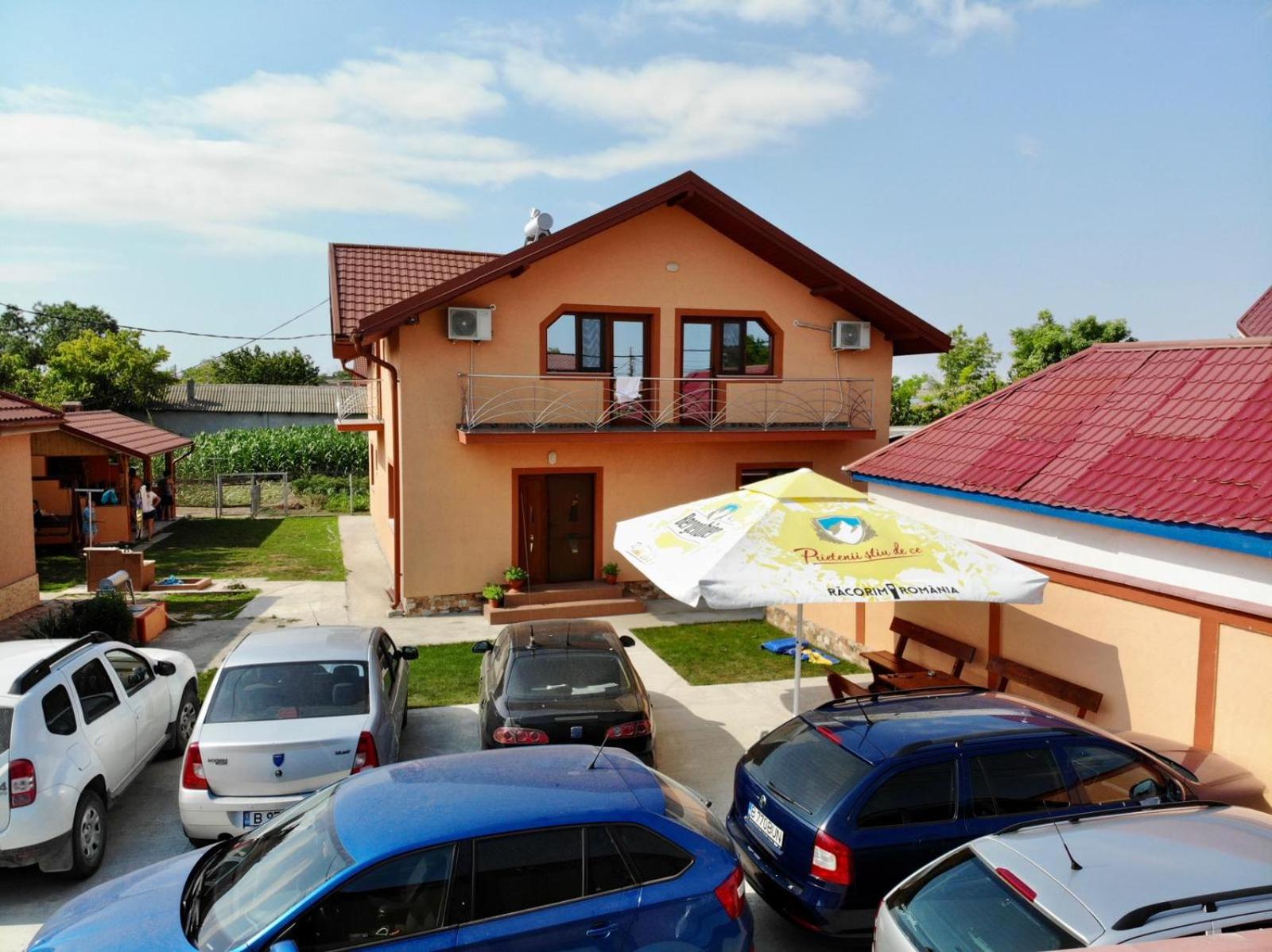 Pensiunea Cosmin view 2