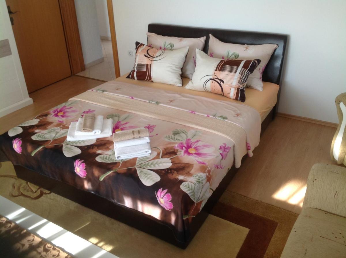 Apartment Kristina view 4