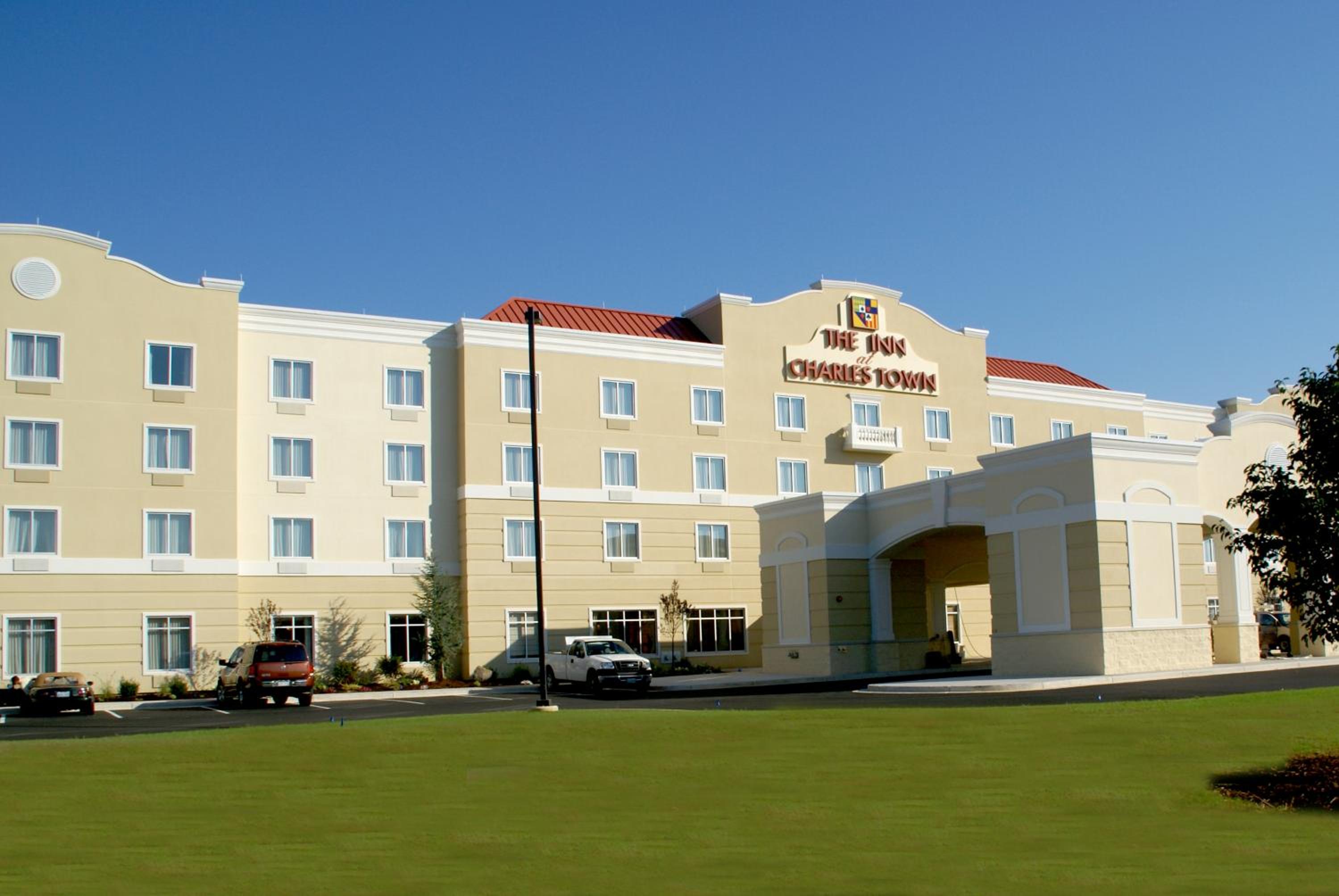 The Inn at Charles Town / Hollywood Casino - Property Image 12