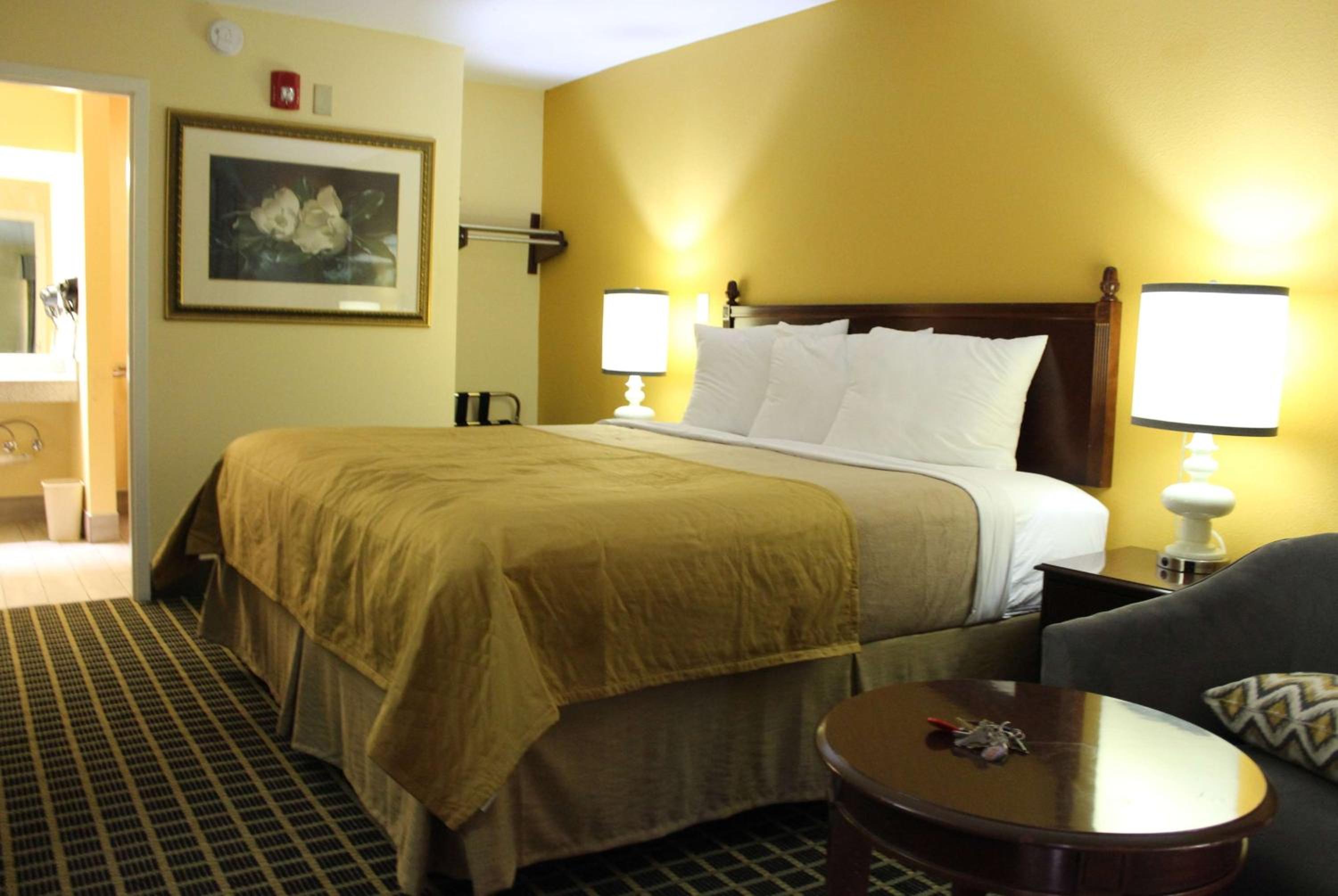 Travelodge by Wyndham Unadilla - Perry Near I-75