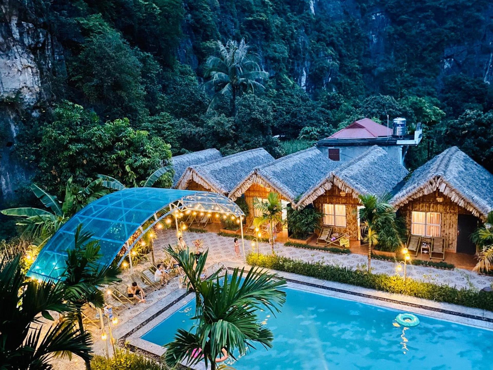 Tam Coc Valley Bungalow