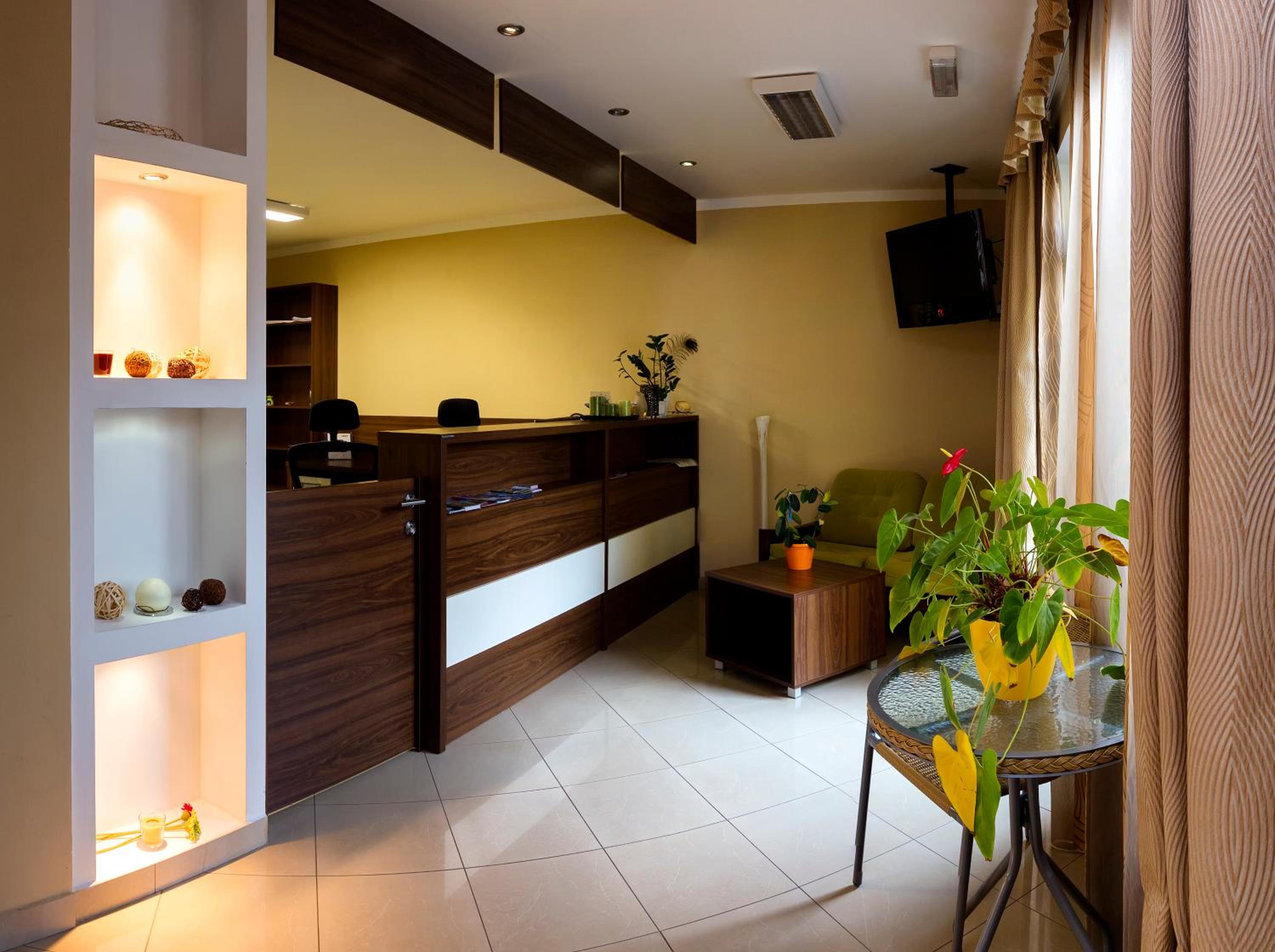 No 28 Rooms & Apartments