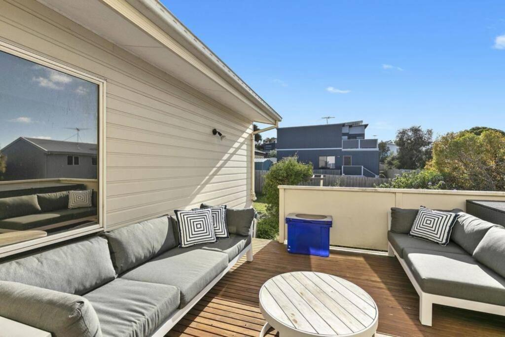 Jan Juc Ocean Views - Pet friendly - Minimum 2 nights Only !!