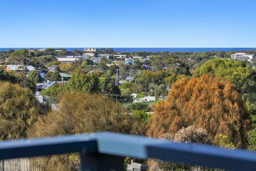 Jan Juc Ocean Views - Pet friendly - Minimum 2 nights Only !!