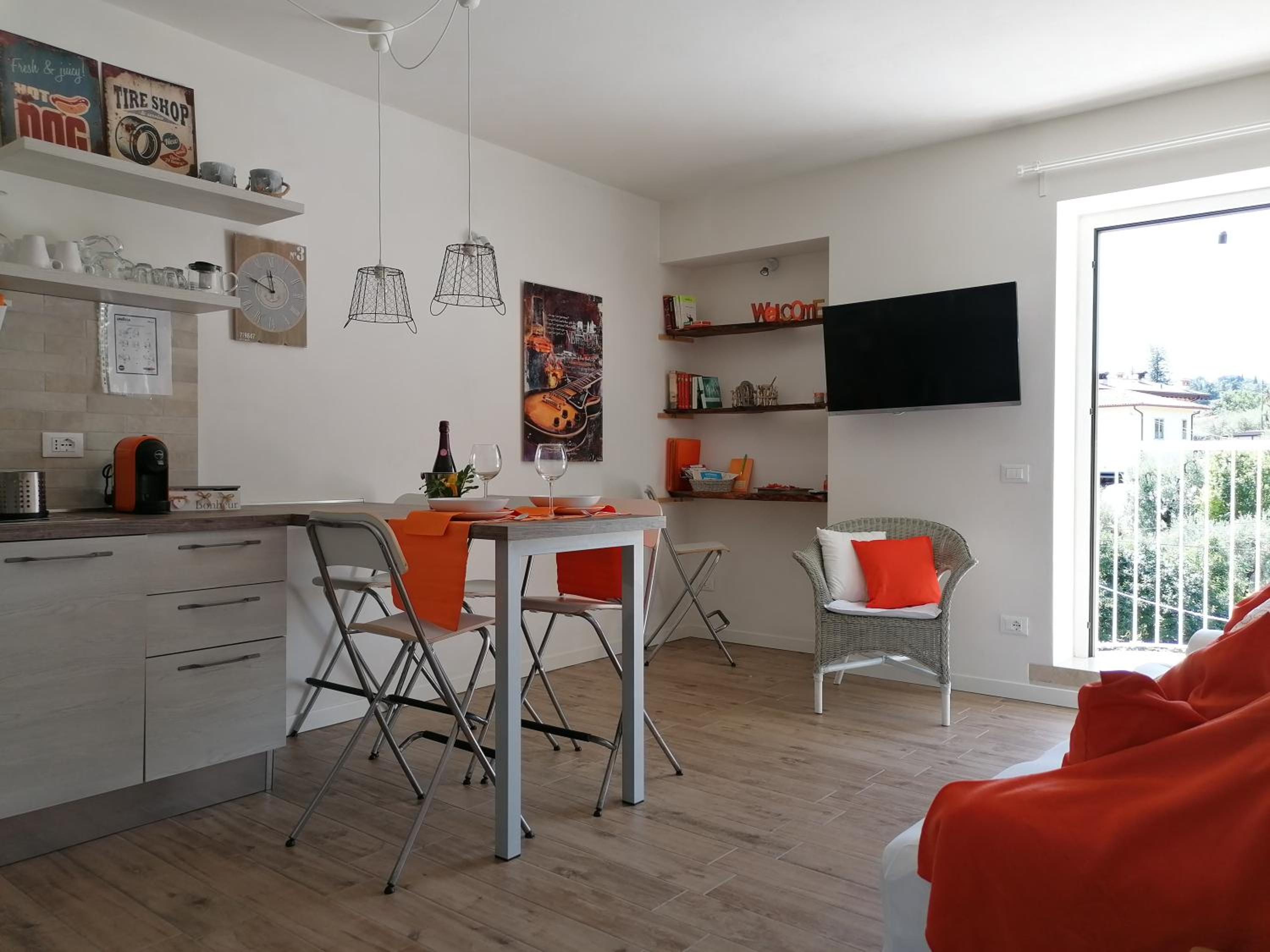 Appartamento Sant'Anna I view 4