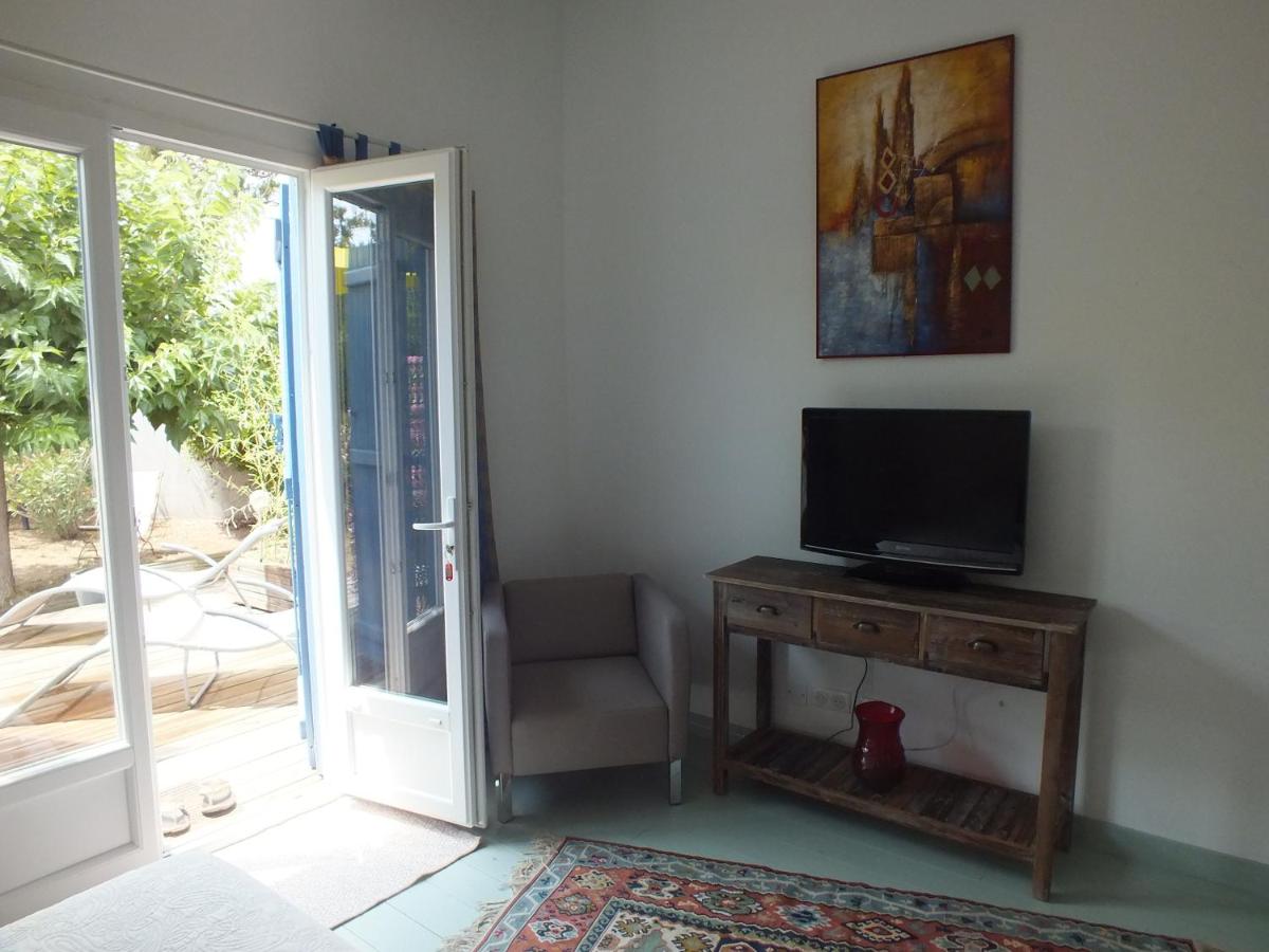 Photo 6