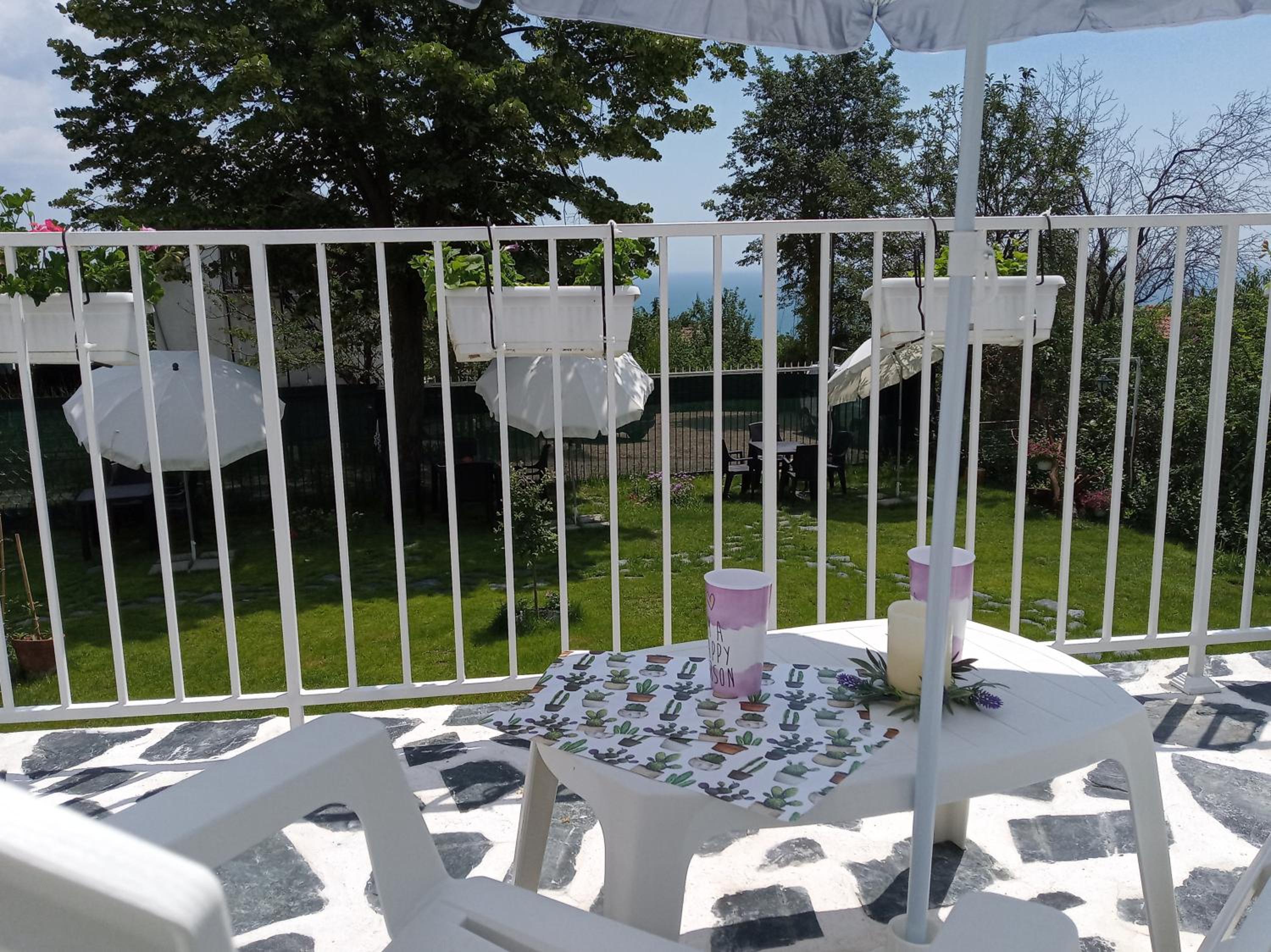 Simada Blue Guesthouse