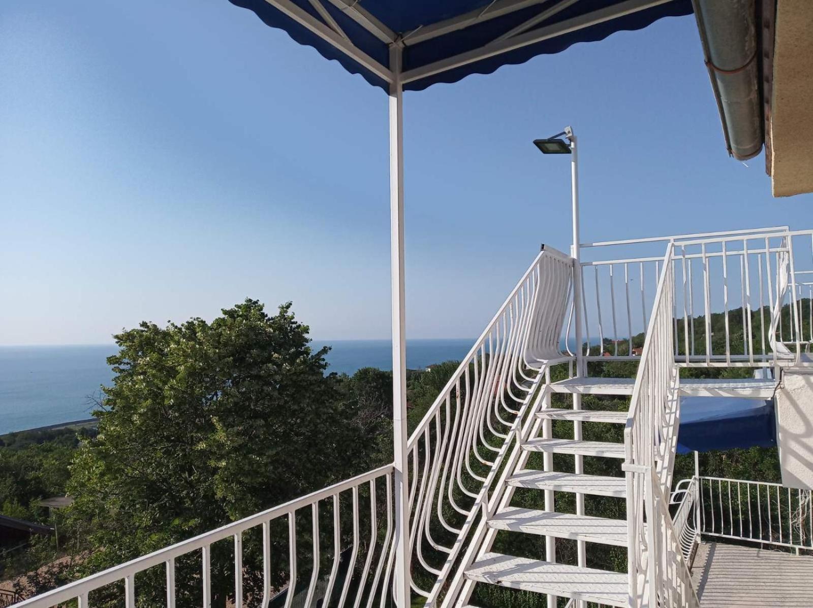 Simada Blue Guesthouse