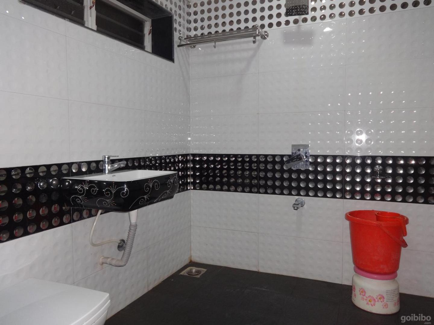 Indira Villa - 3BHK Getaway near WaterFalls view 5