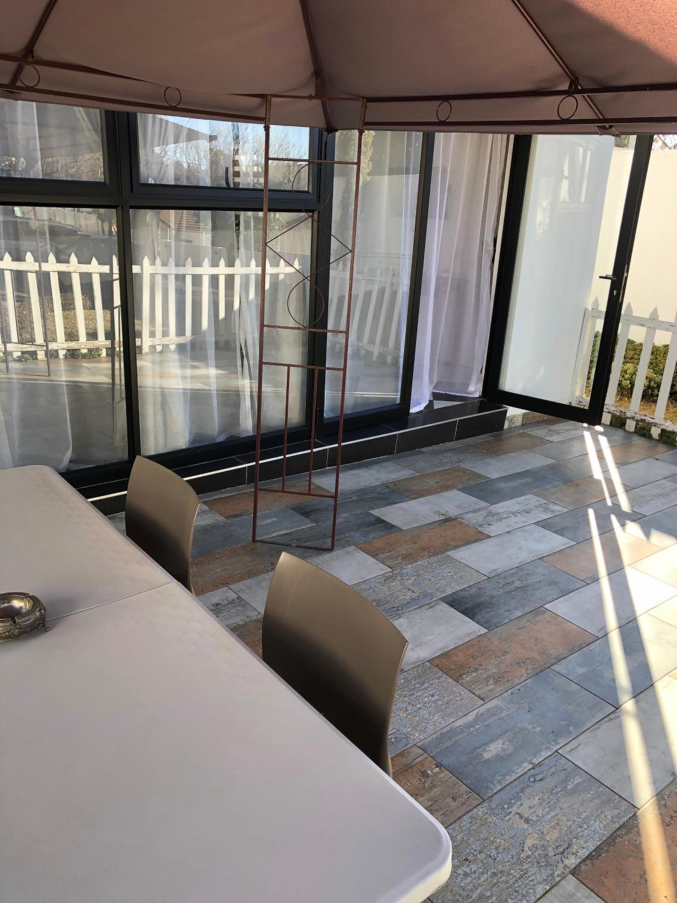 Muco Guest House