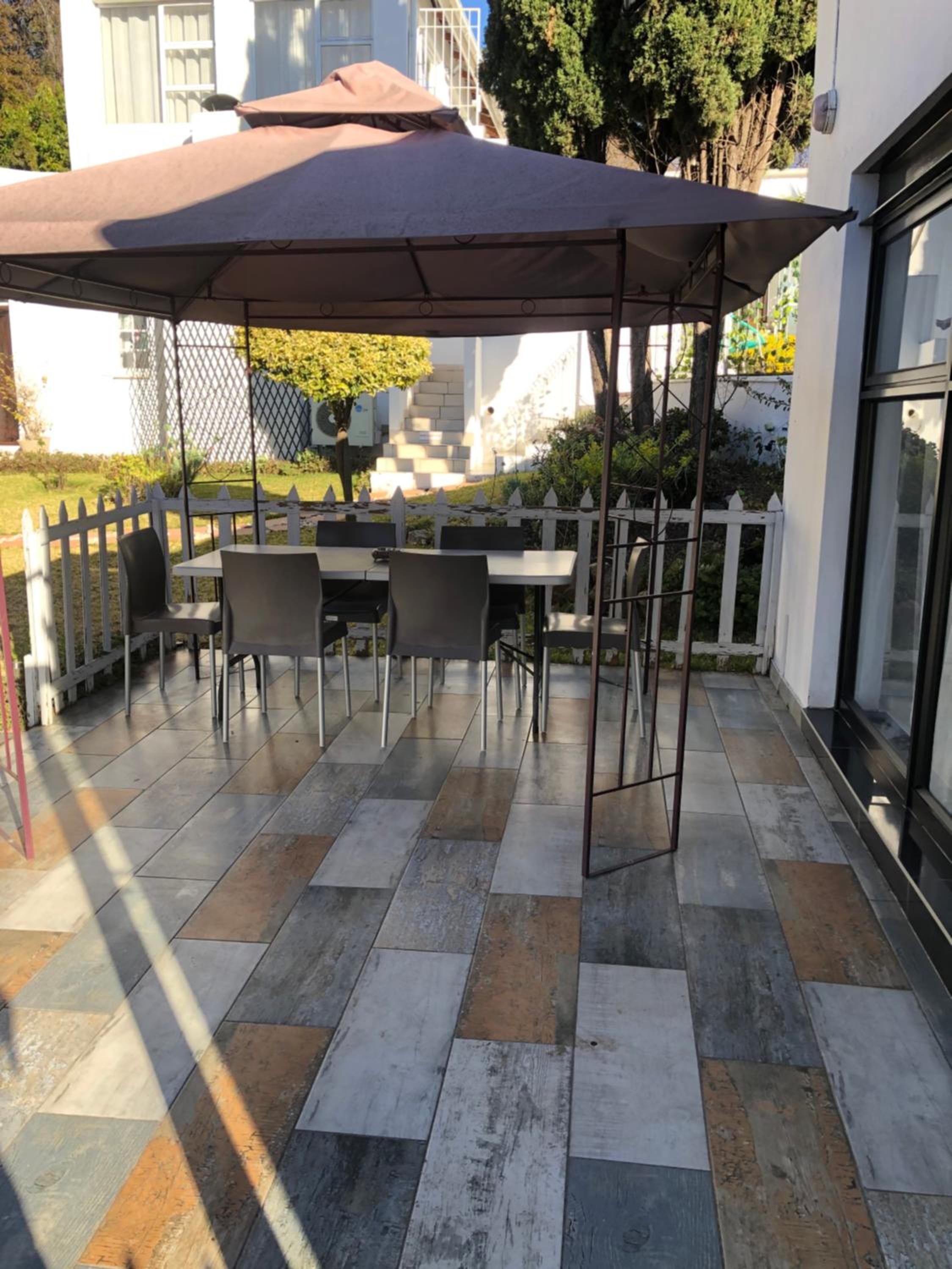 Muco Guest House