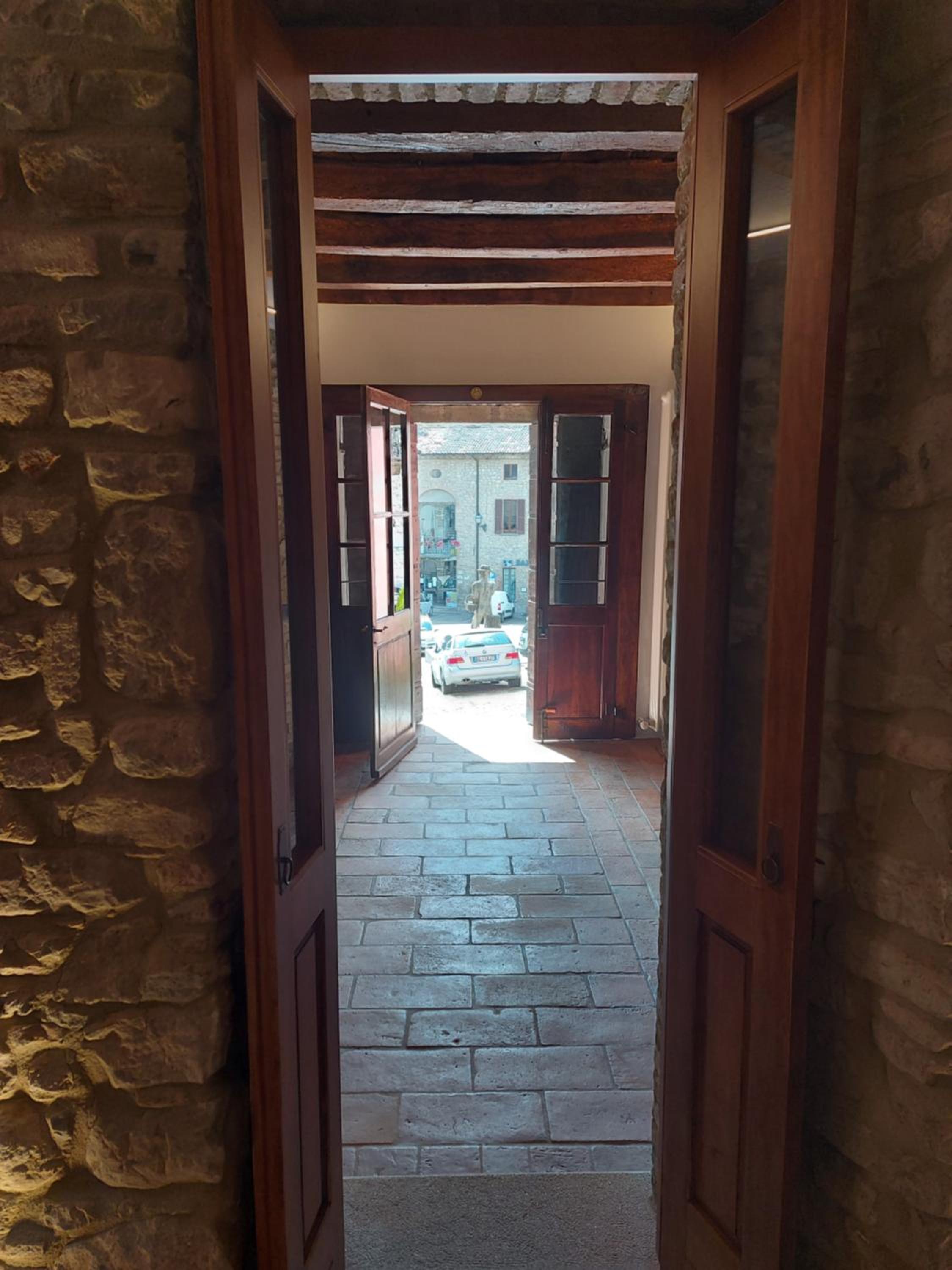 LA MONTADARIA view 5