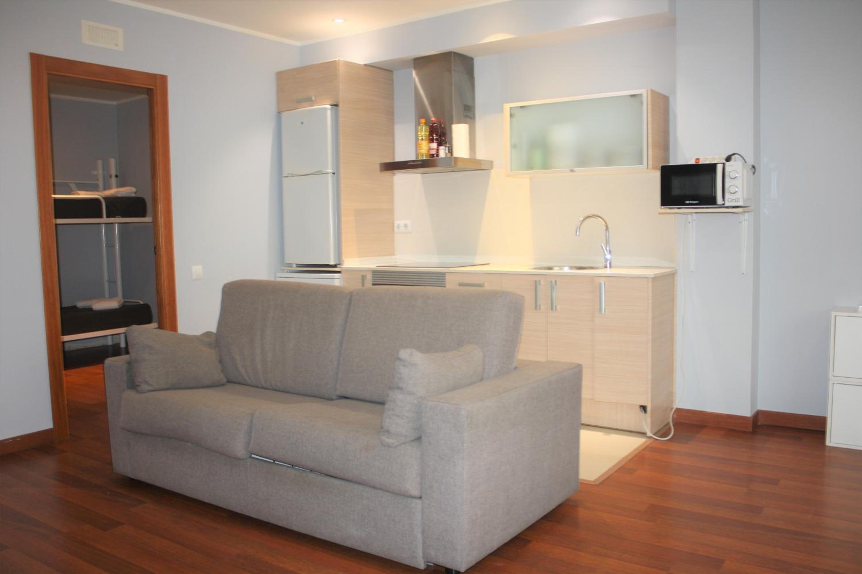 Alguera Hola Apartments