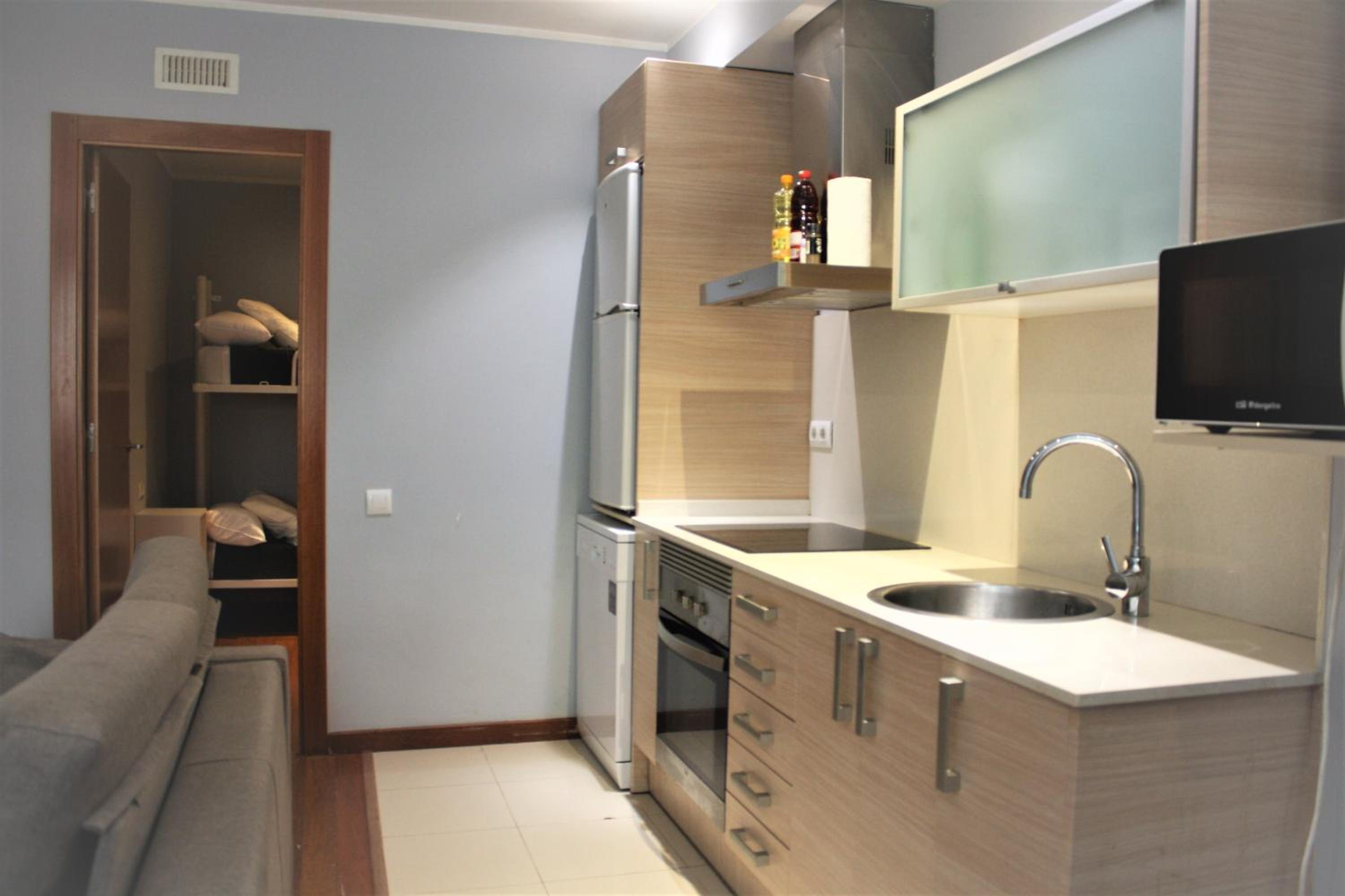 Alguera Hola Apartments