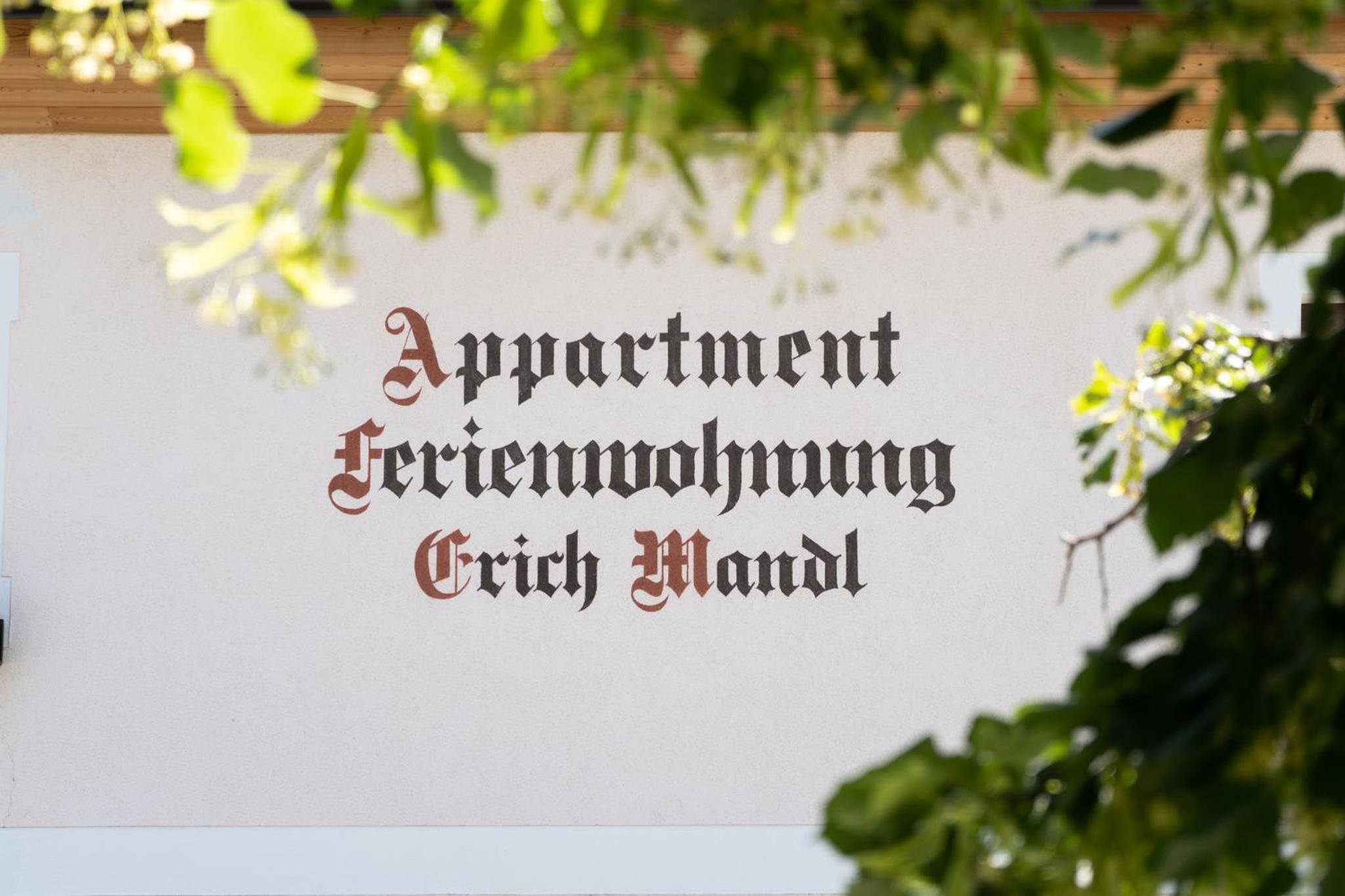 Haus Mandl