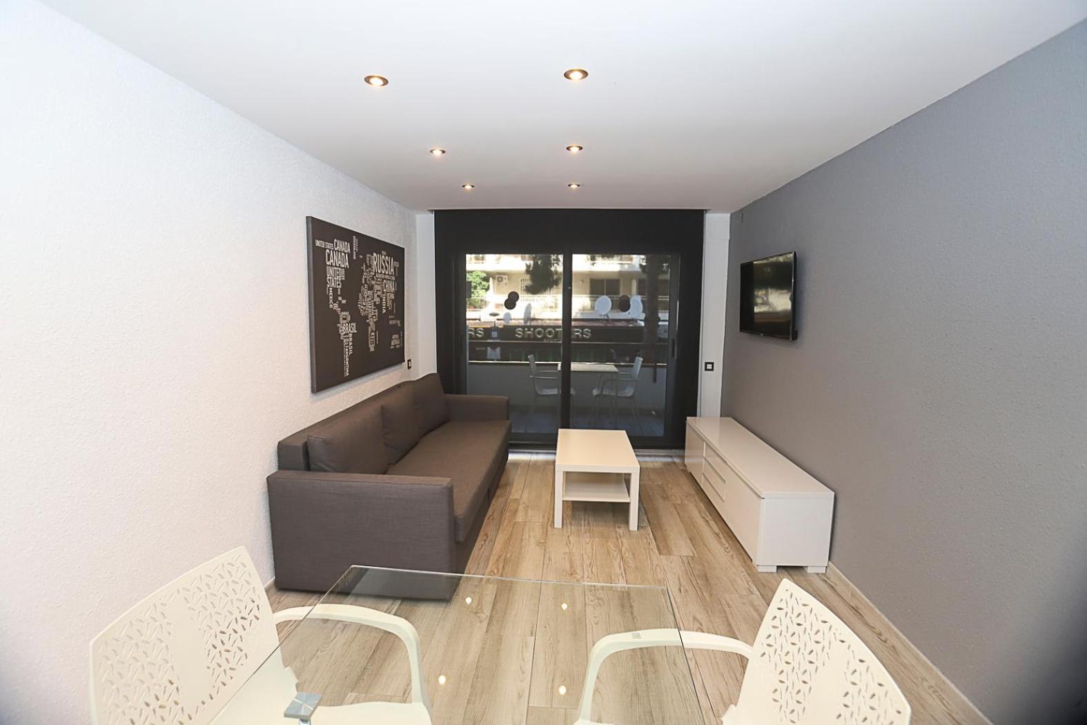 DIFFERENTFLATS Llum en Salou