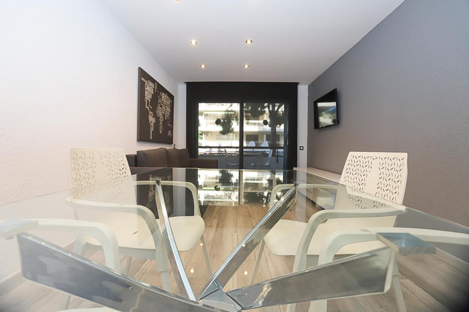DIFFERENTFLATS Llum en Salou