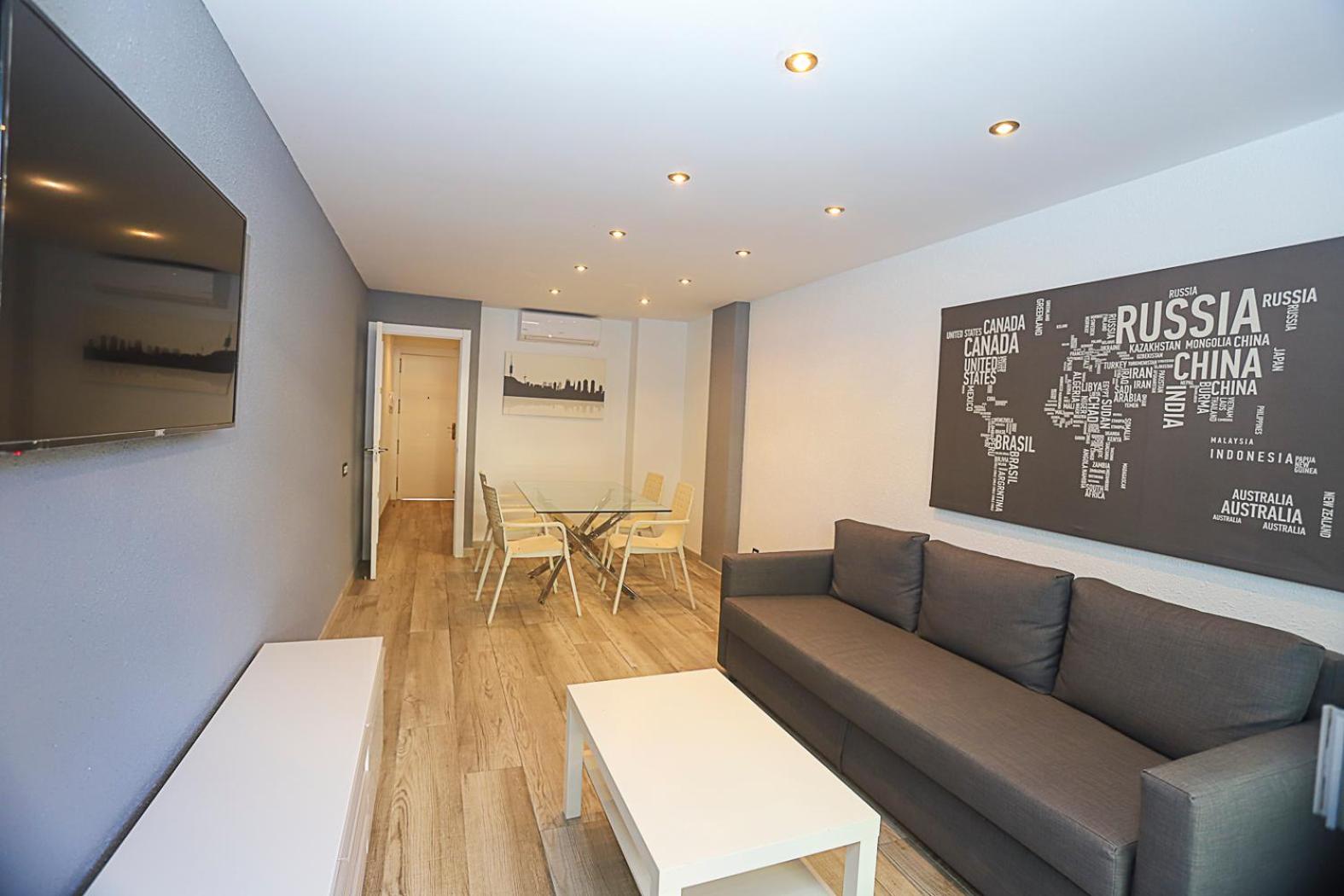 DIFFERENTFLATS Llum en Salou