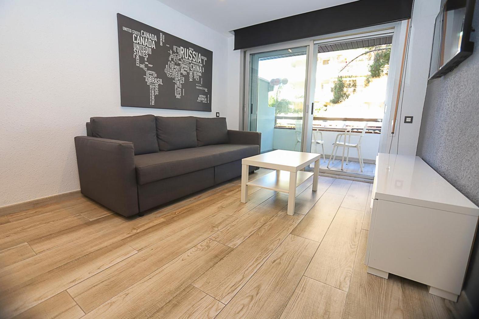 DIFFERENTFLATS Llum en Salou