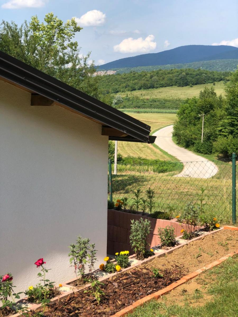 Studio apartman Firdaus-Bihać, Dobrenica bb