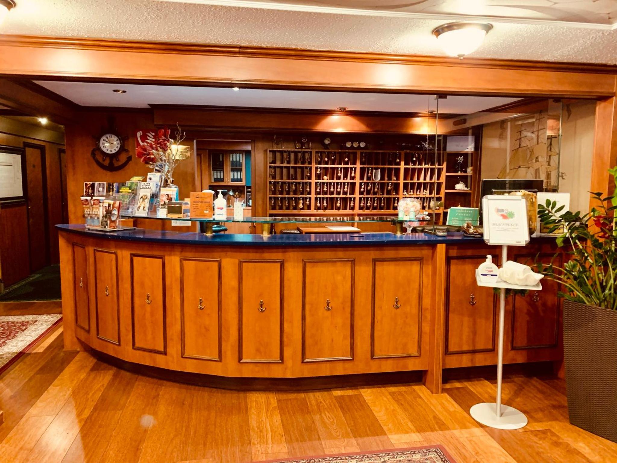 Botel Albatros
