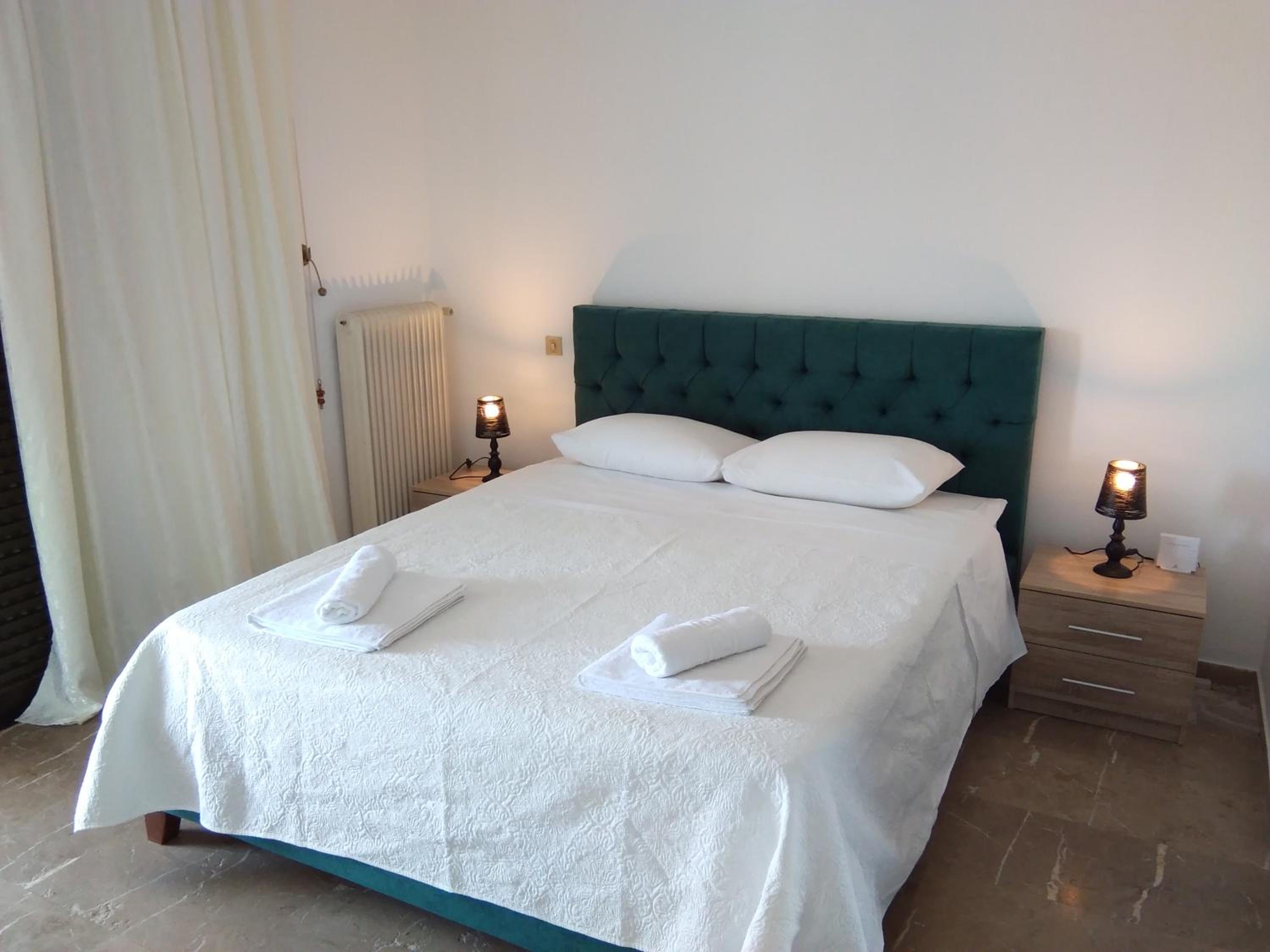 Glyfada Seabreeze Apartment