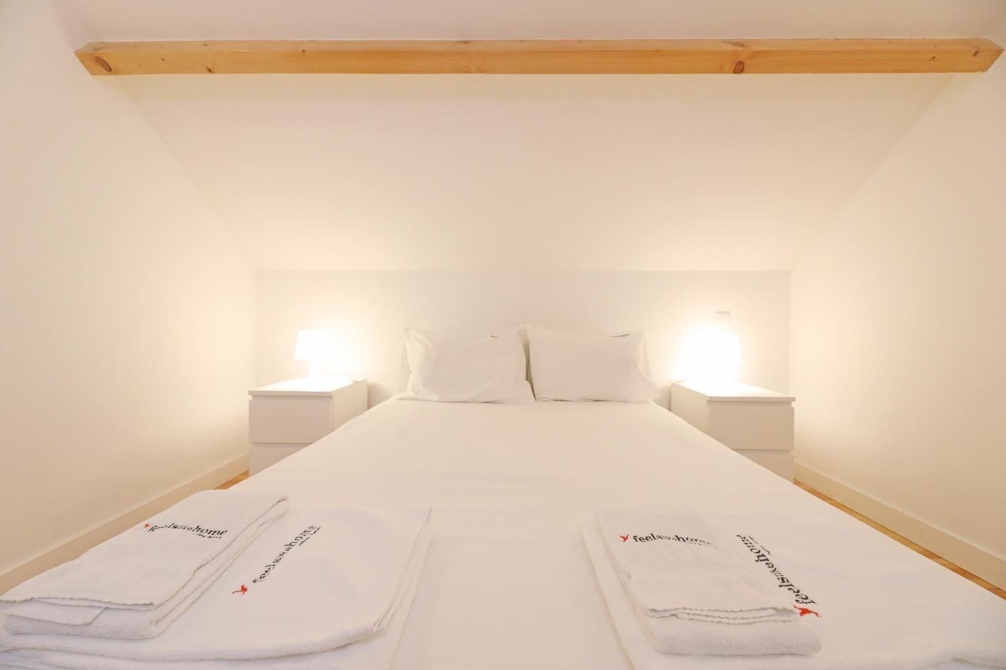 FLH Porto City Mezzanine Apartment view 3
