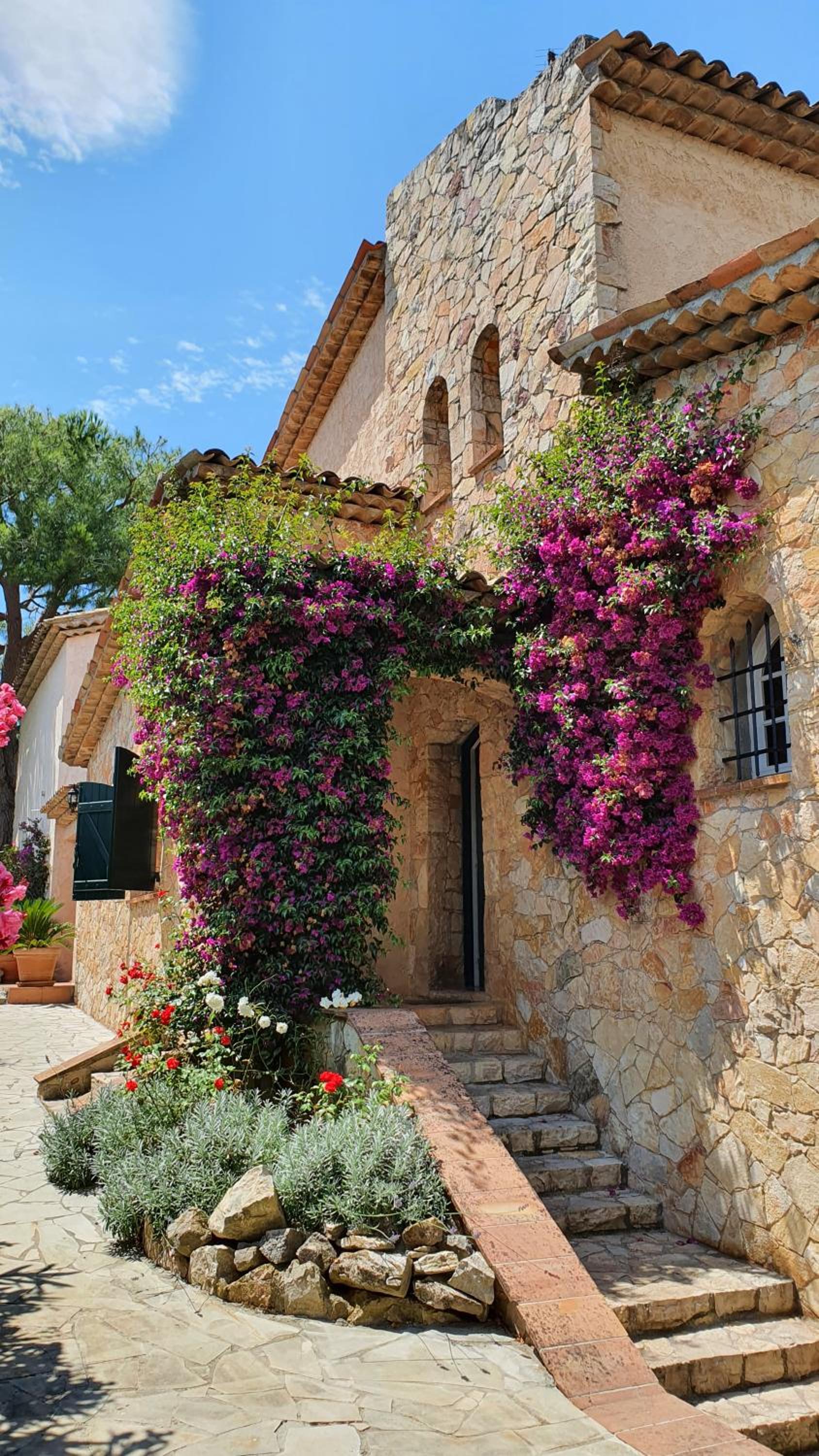 Villa Vuyani Antibes view 4