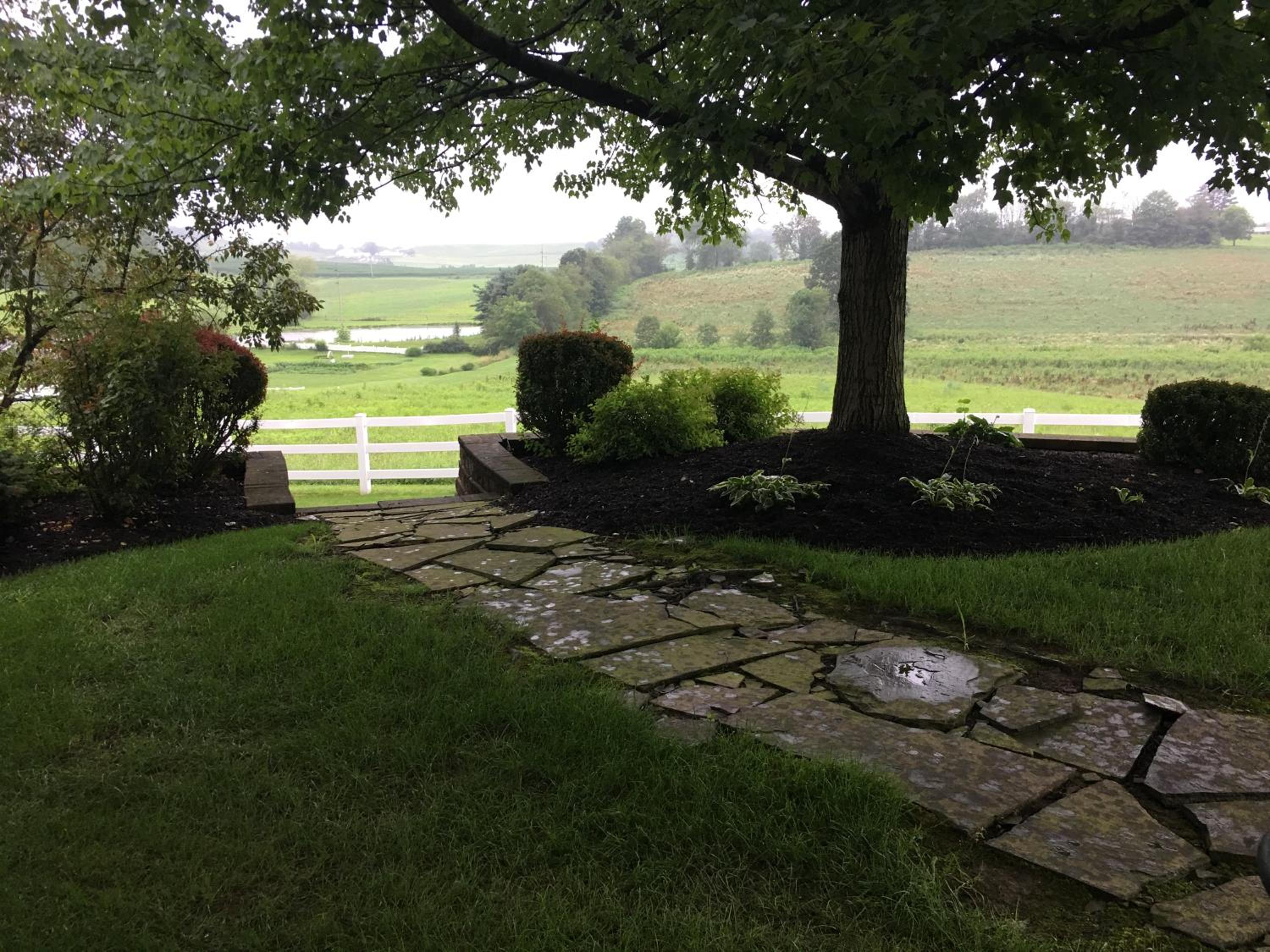 Inn at Amish Door