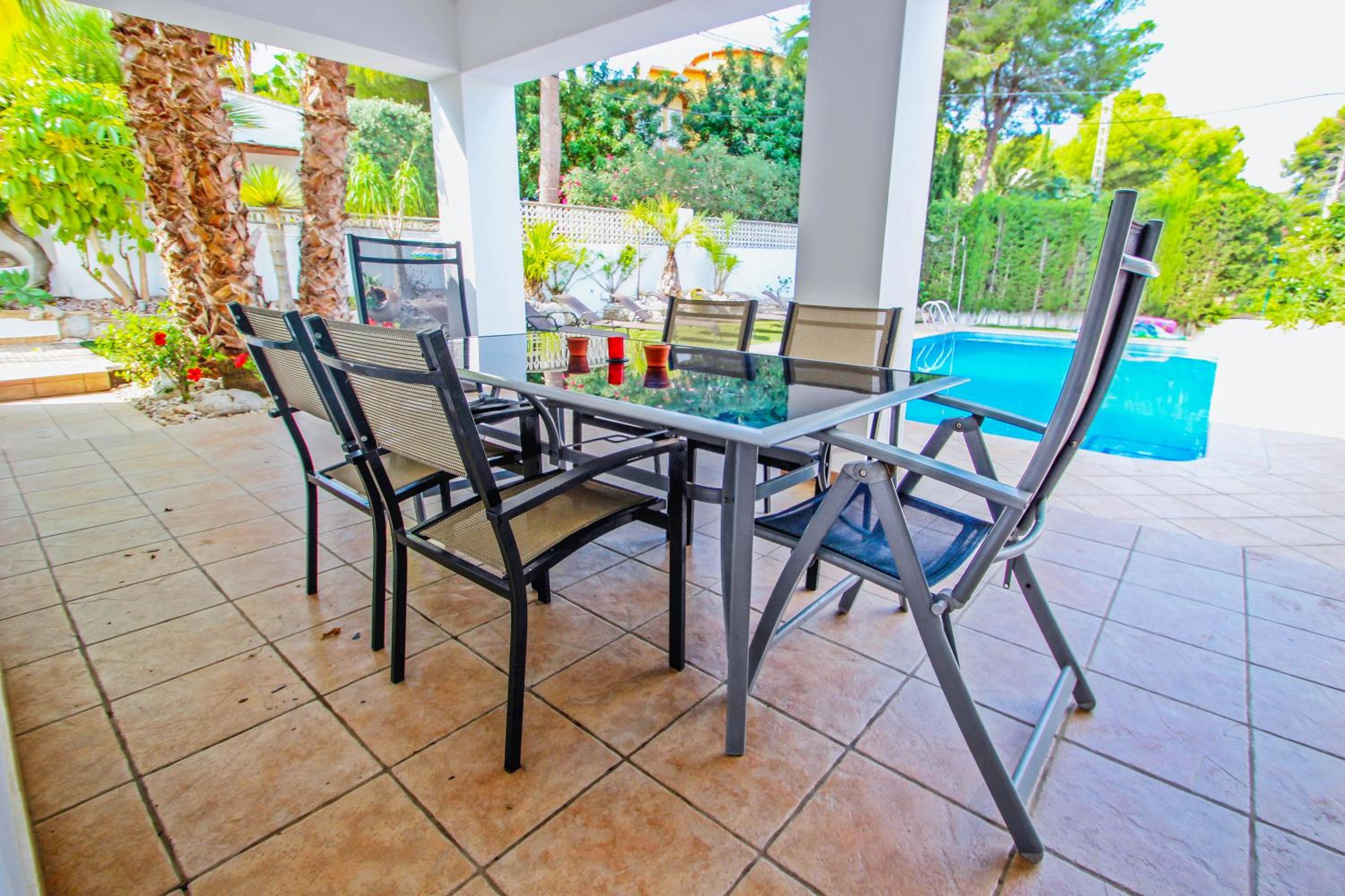 Angels - spacious and characterful property in Moraira view 4