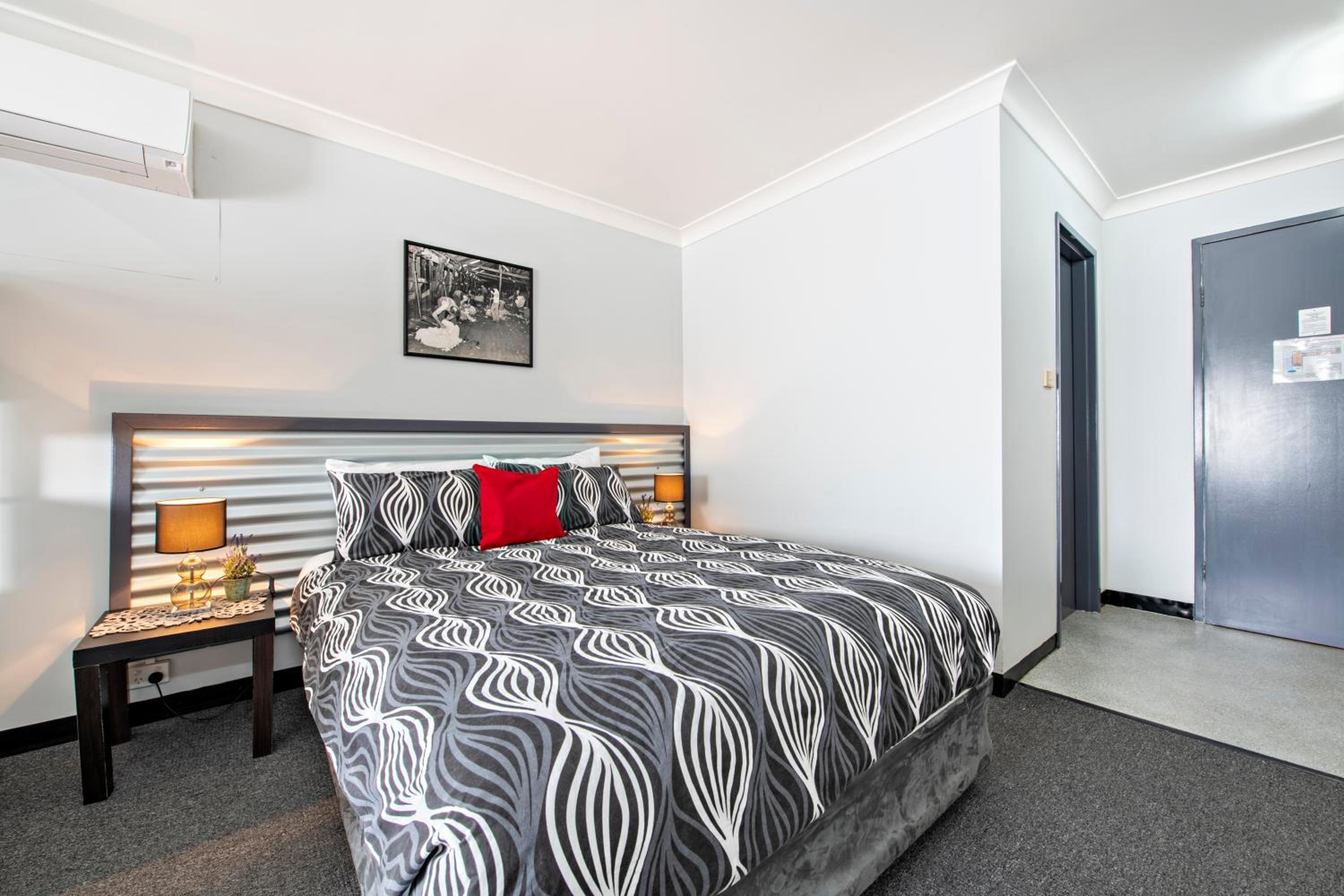 Shearing Shed Motor Inn