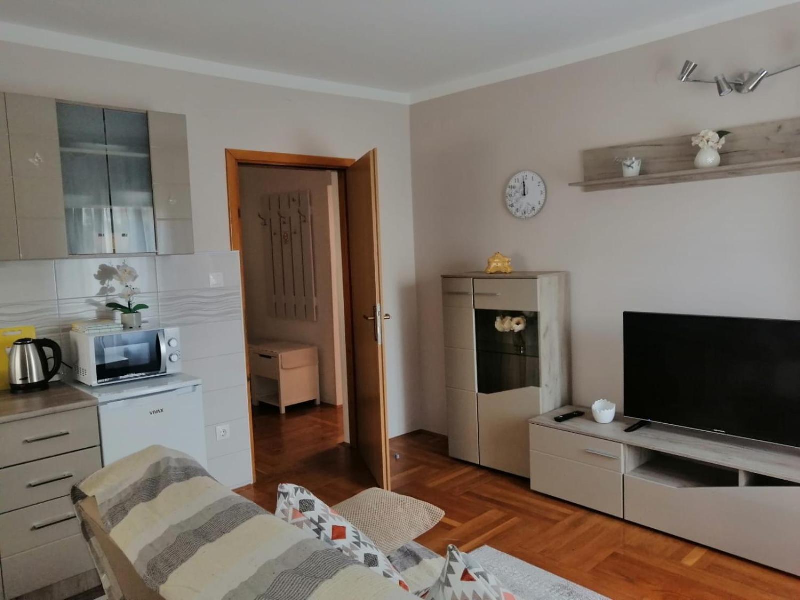 Apartments & Rooms 4 rijeke view 5