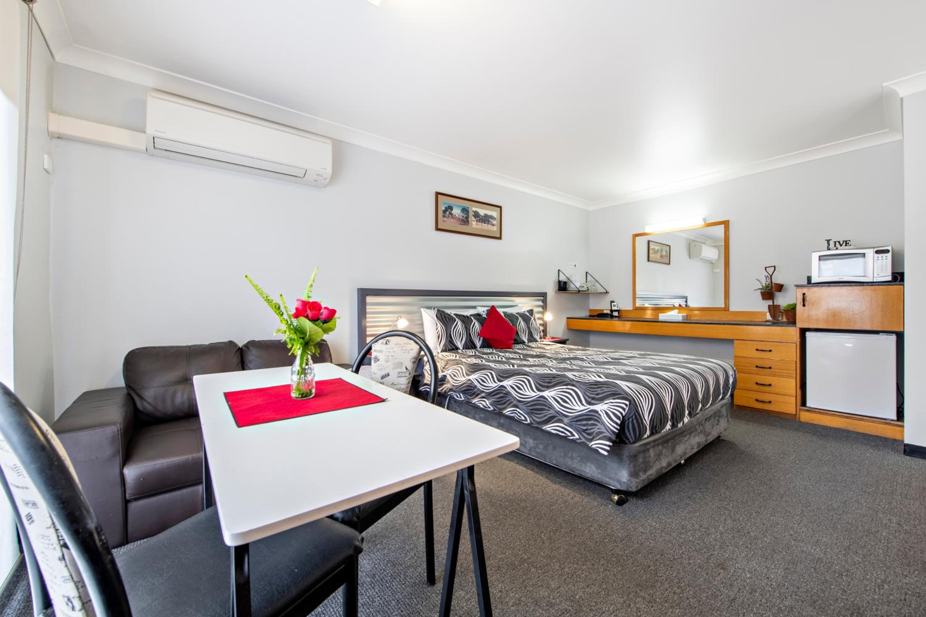 Shearing Shed Motor Inn