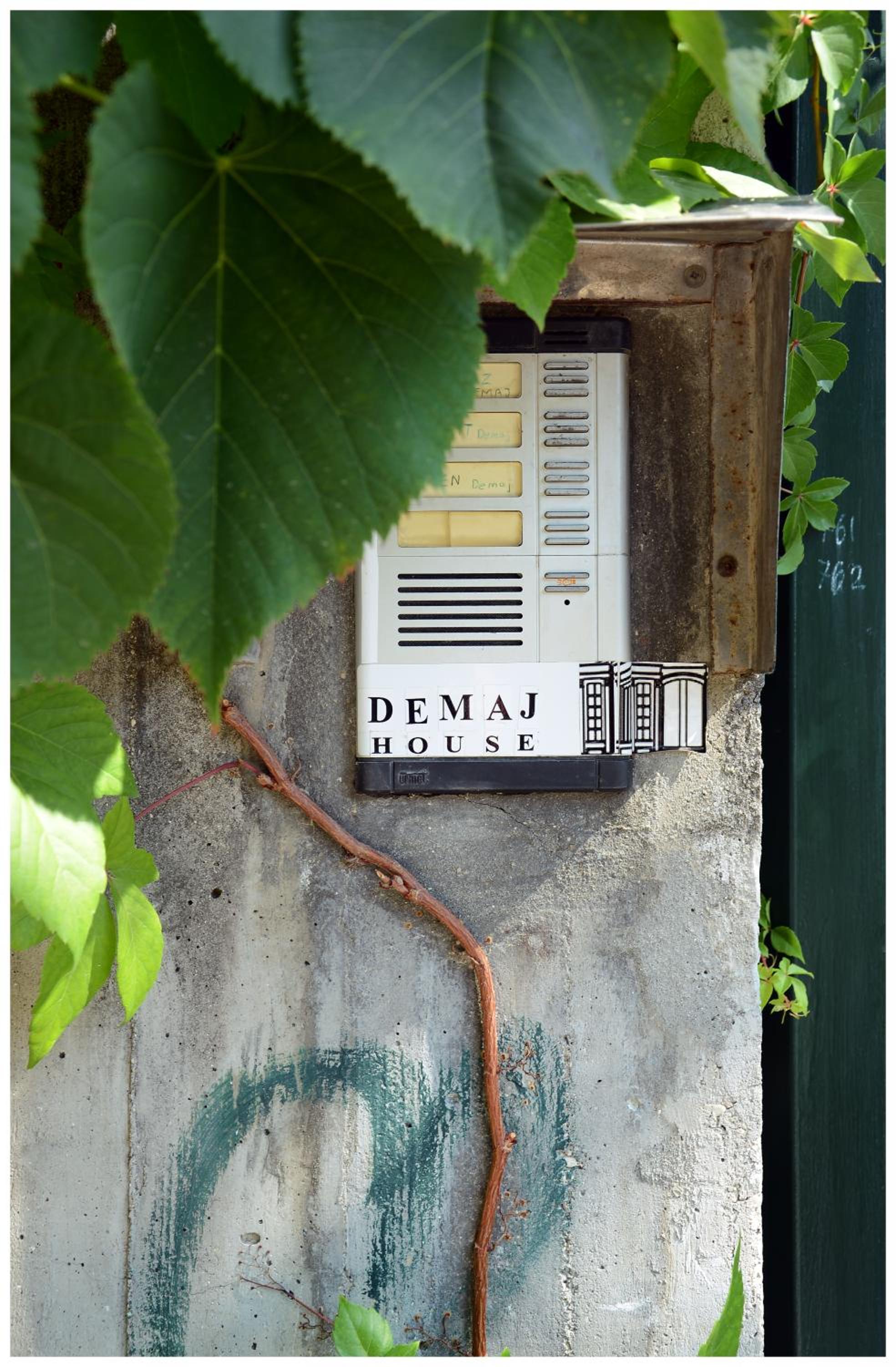 Apartment Demaj