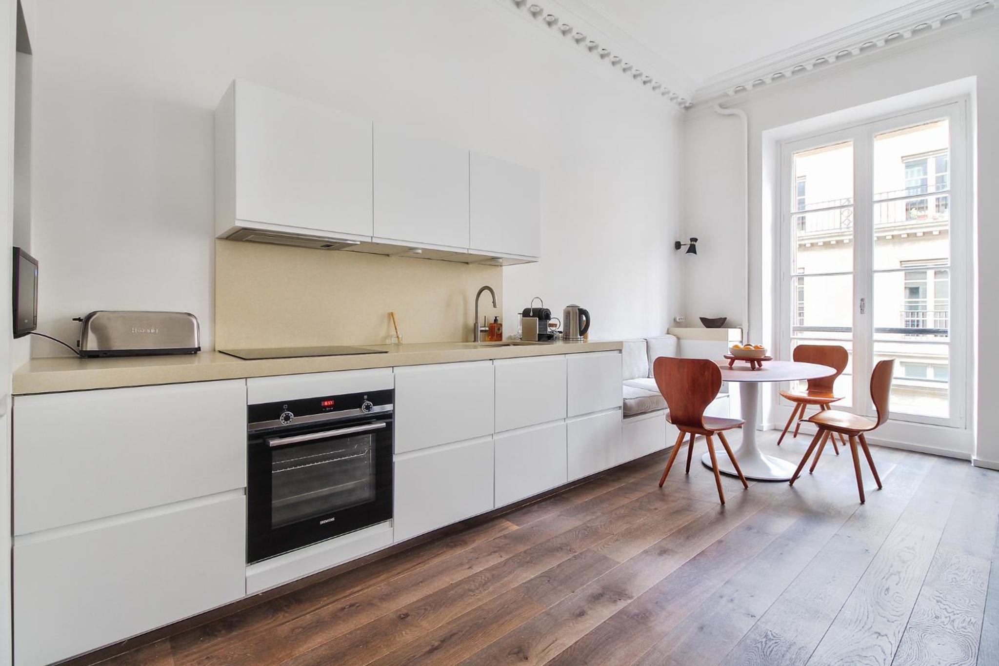 Modern Apt 3BDR/3BATH - Louvre Museum/Tuileries