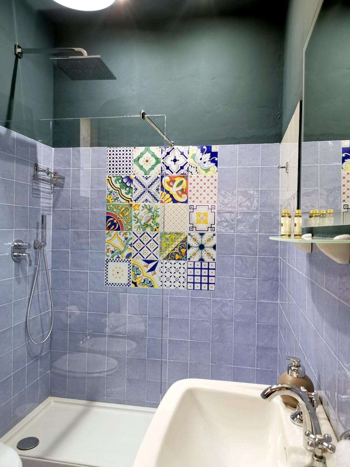 Villa La Lumia B&B Suites & Apartments