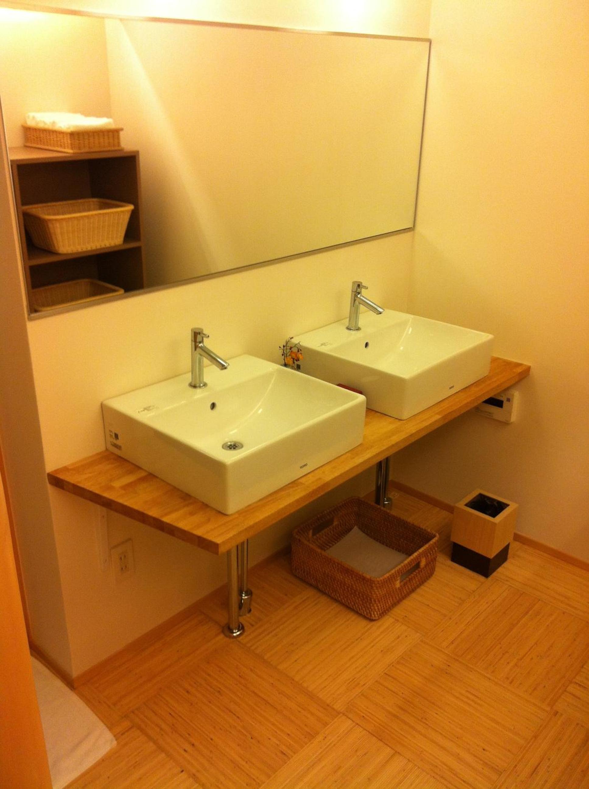 Photo 48