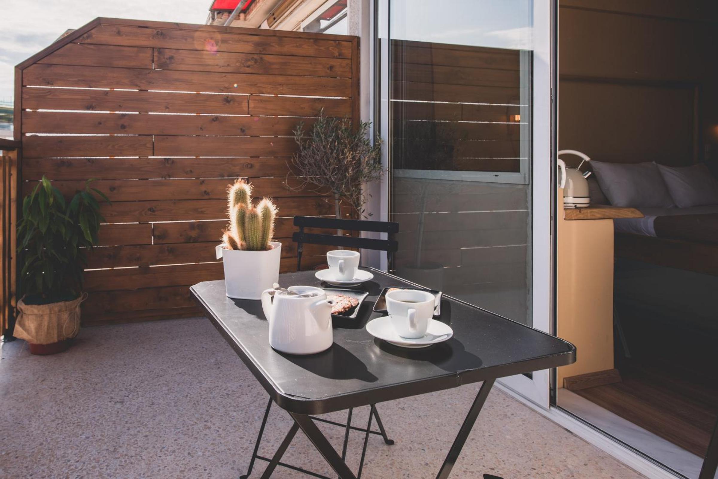 Acropolis View - Living Stone Sapphire Apartment