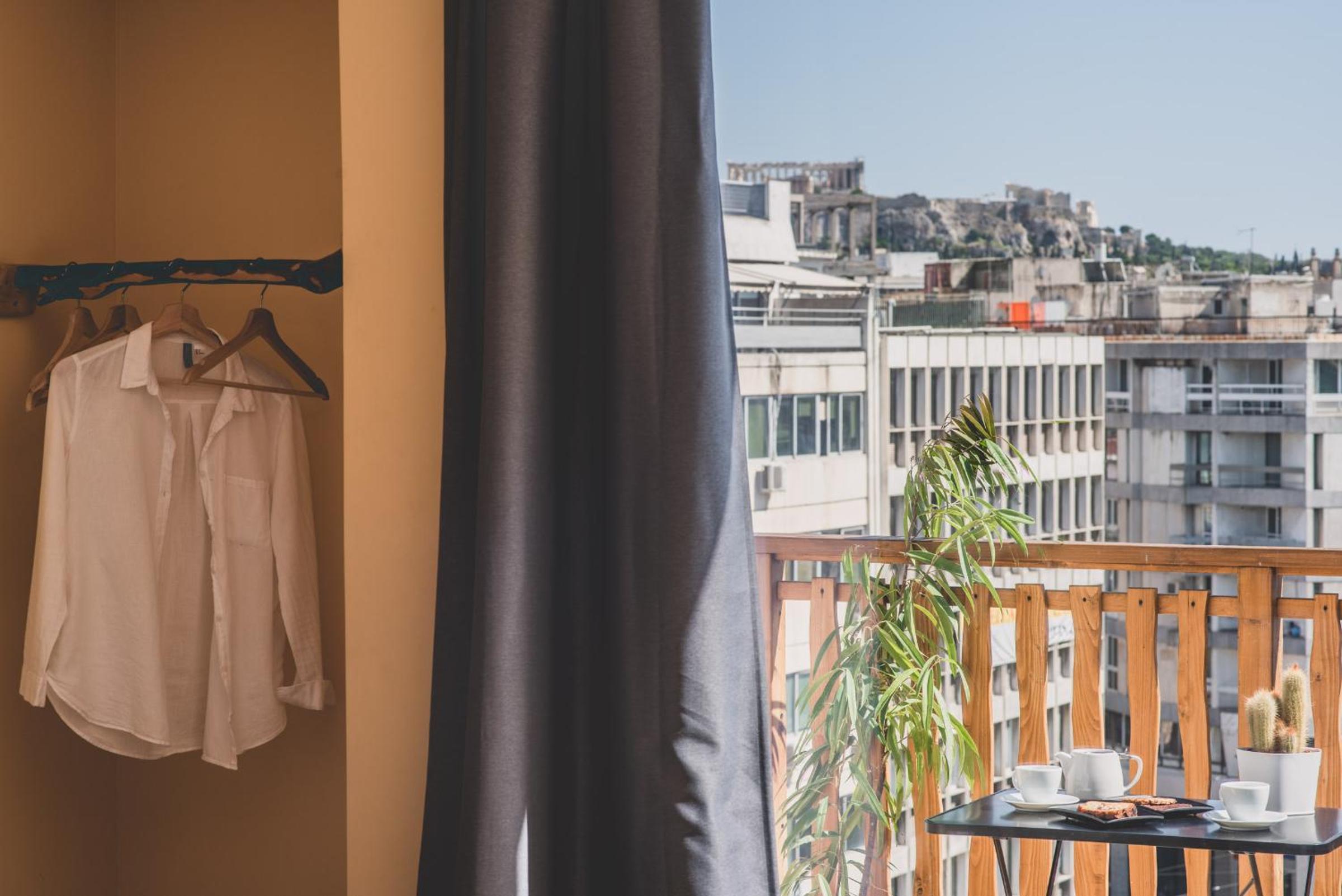 Acropolis View - Living Stone Sapphire Apartment