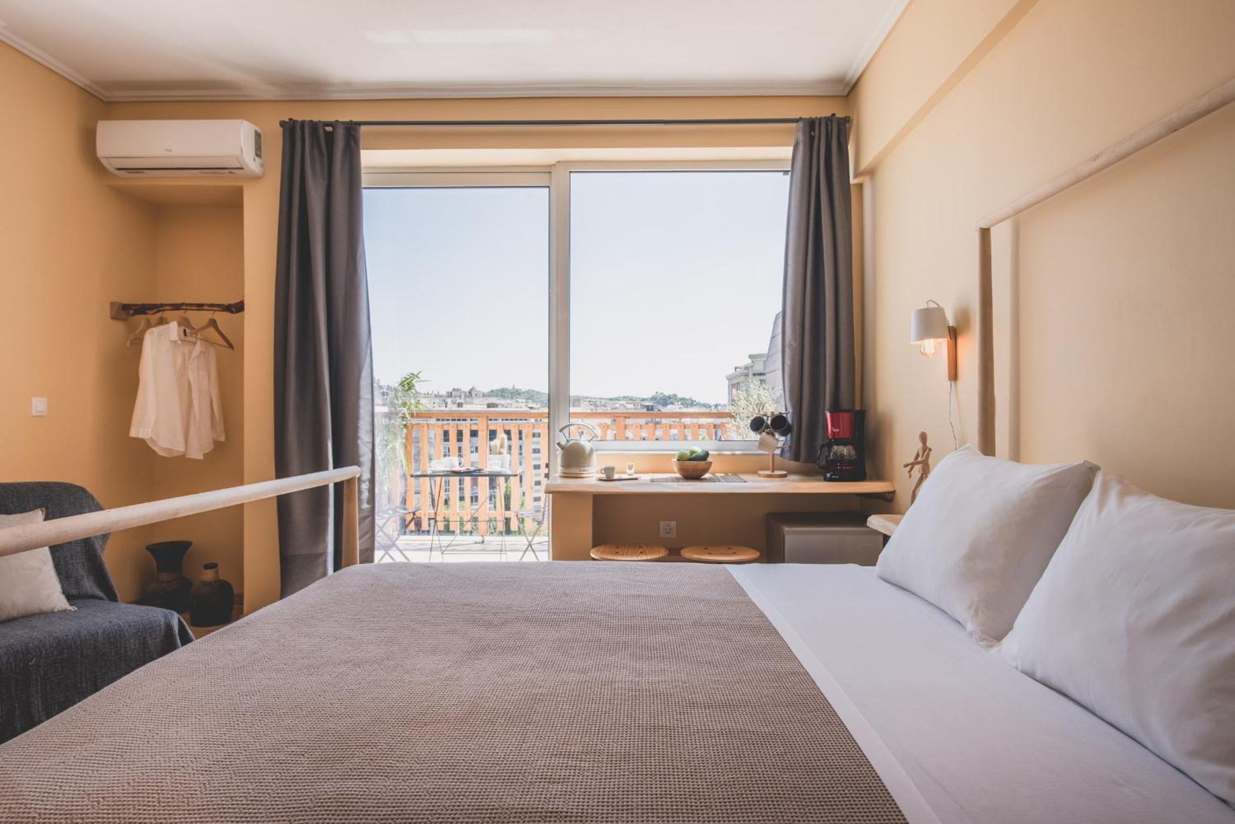 Acropolis View - Living Stone Sapphire Apartment
