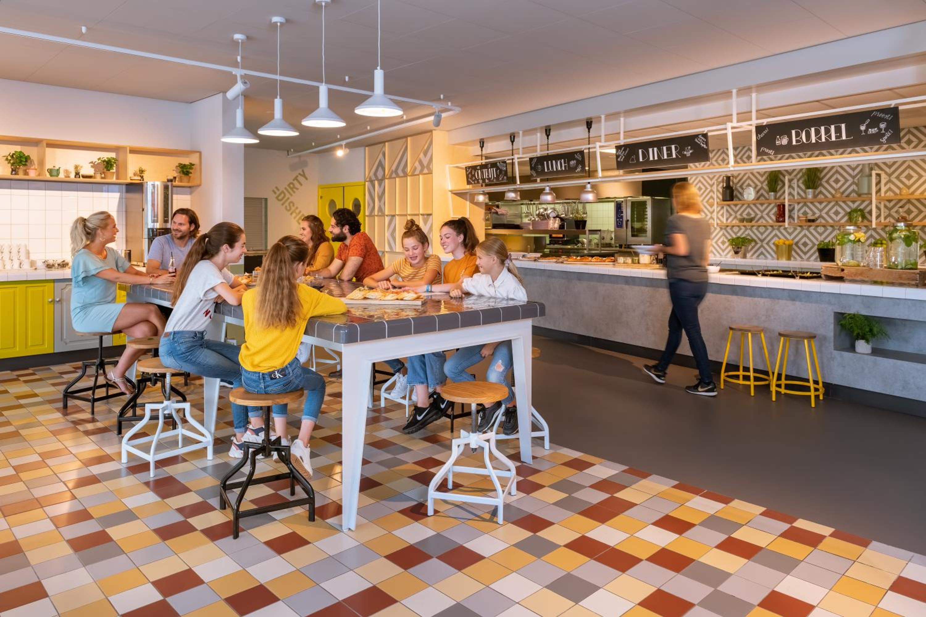 dining